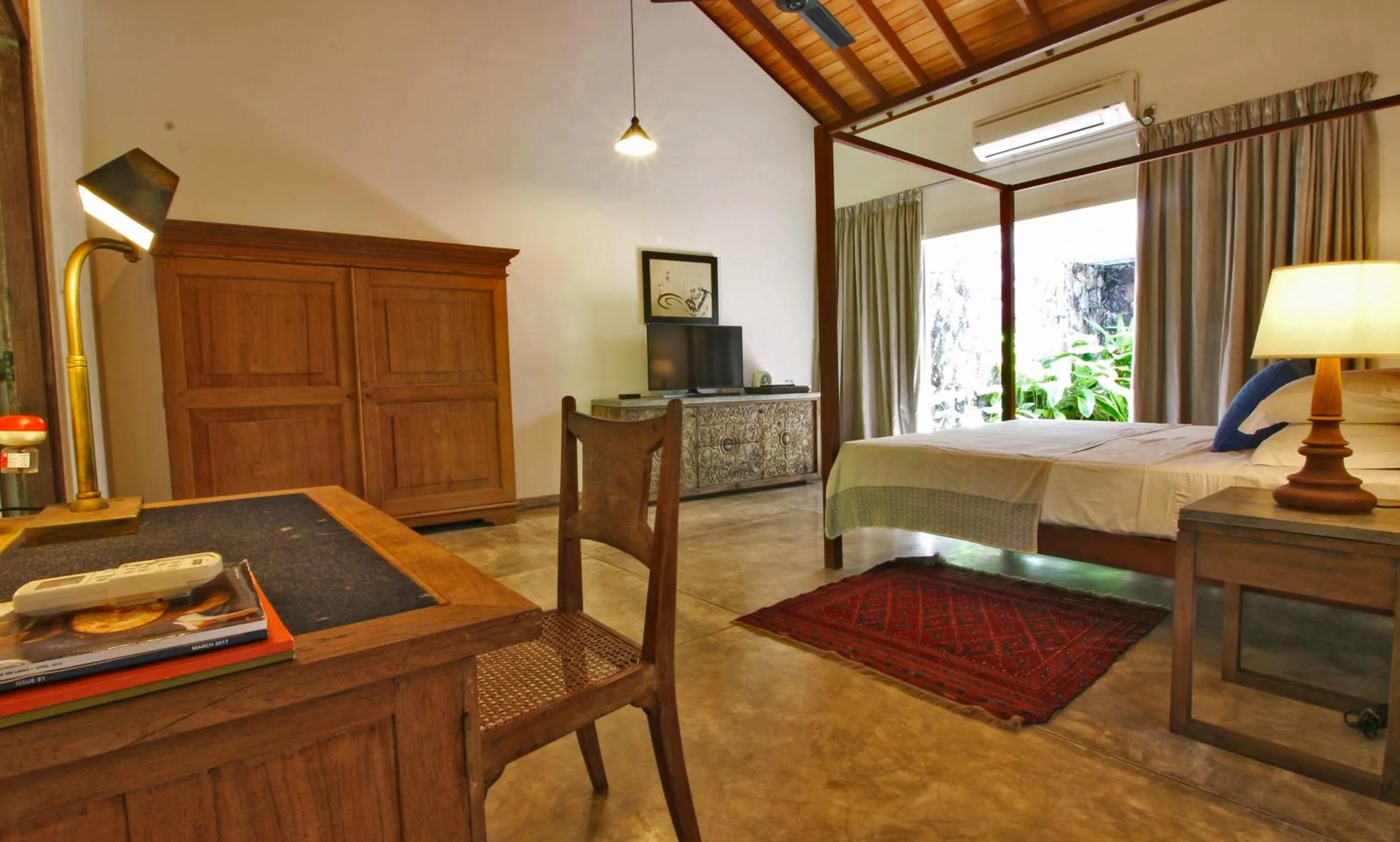 Bedroom, Bed in Villa Saffron Hikkaduwa