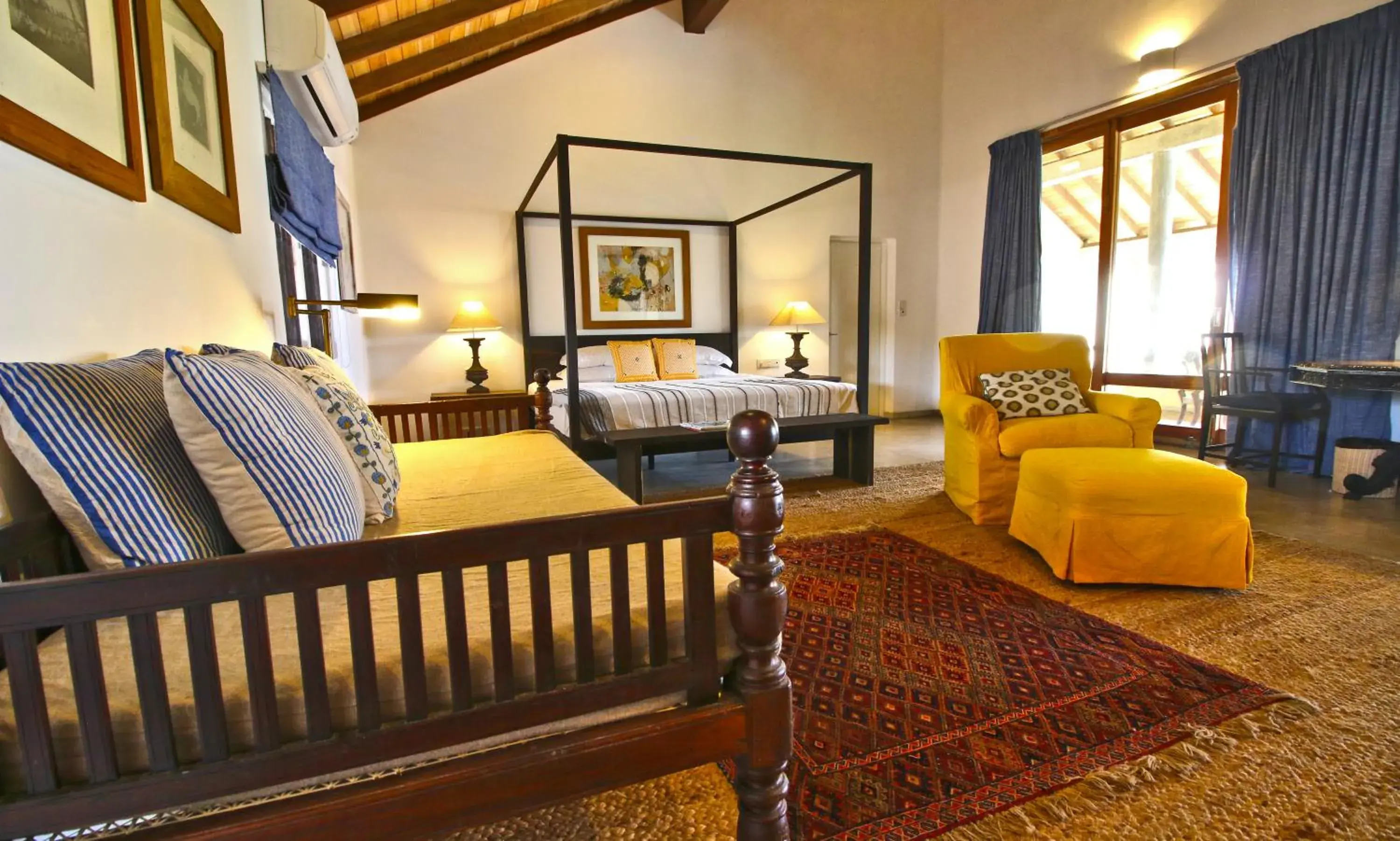 Saffron Suite in Villa Saffron Hikkaduwa Saffron Suite in Villa Saffron Hikkaduwa