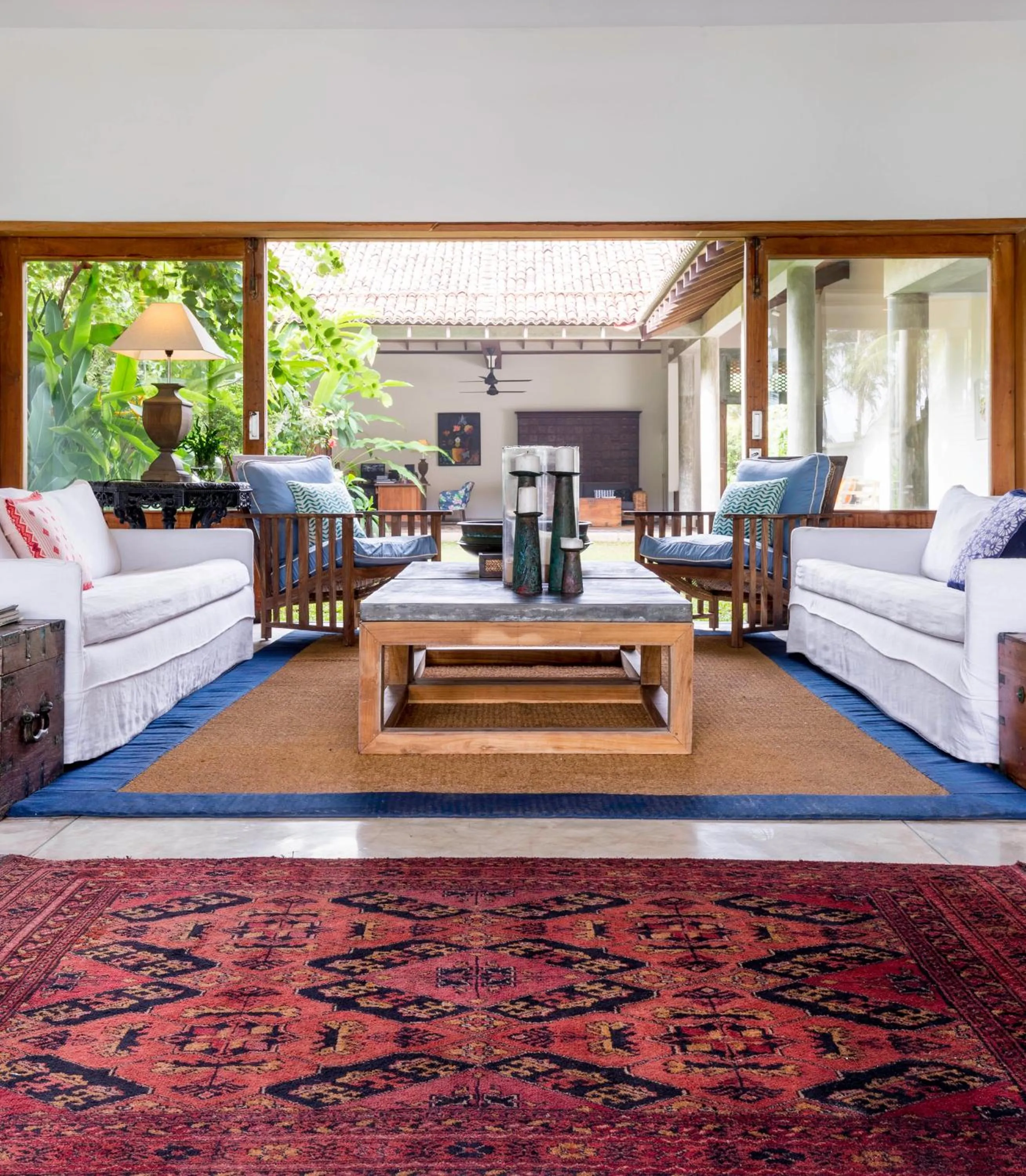Seating area in Villa Saffron Hikkaduwa
