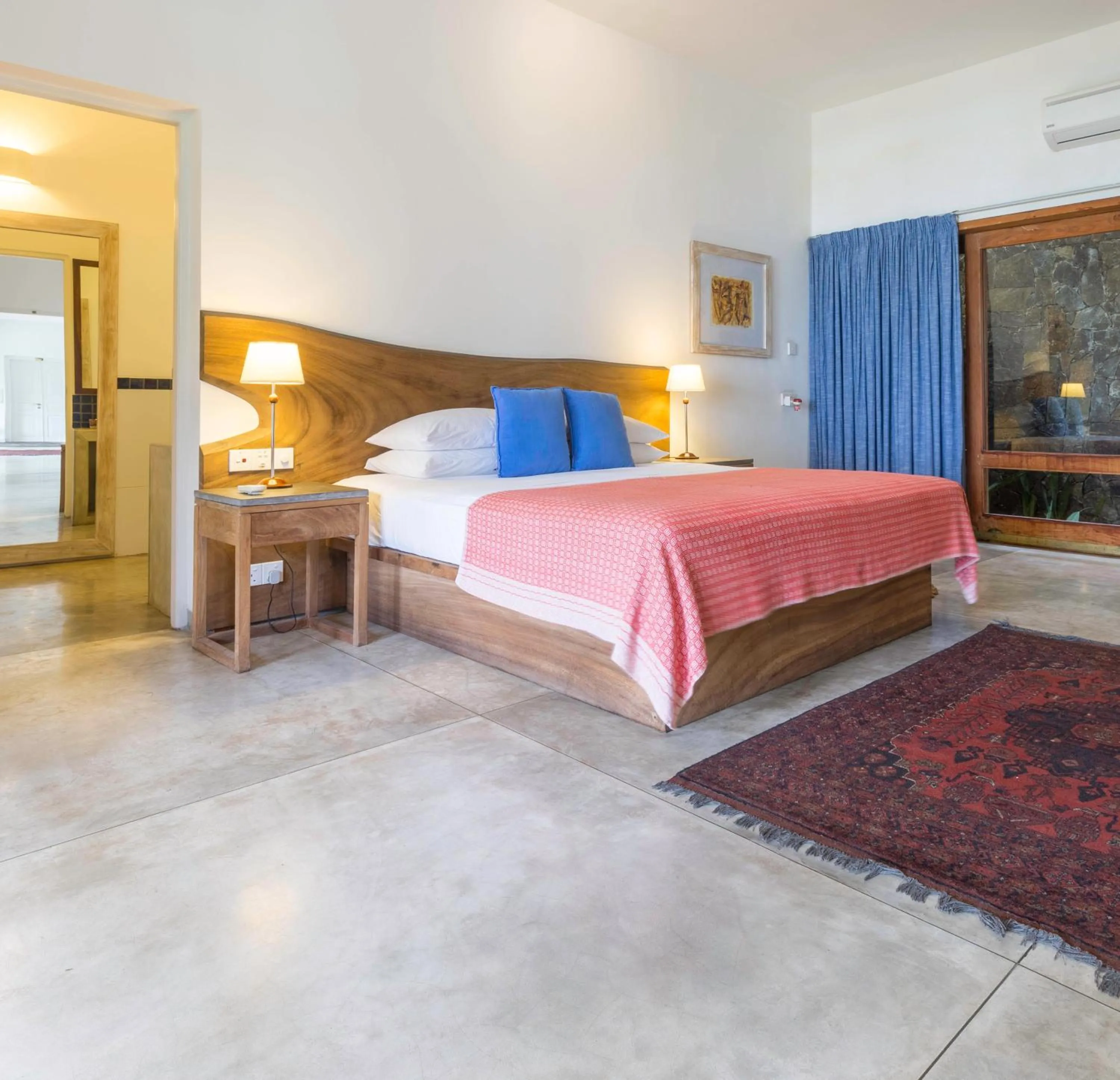 Bedroom, Bed in Villa Saffron Hikkaduwa