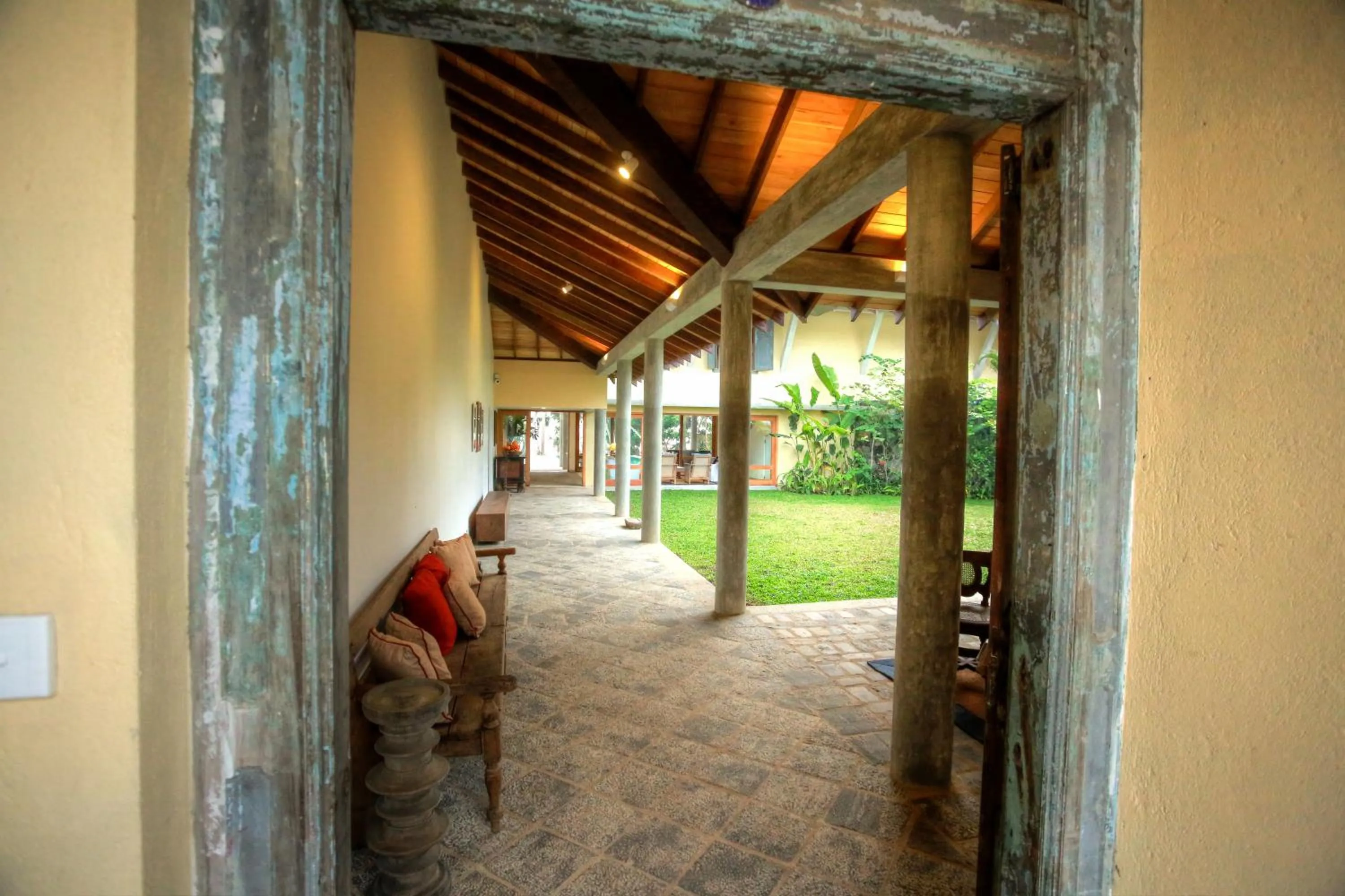 Garden in Villa Saffron Hikkaduwa