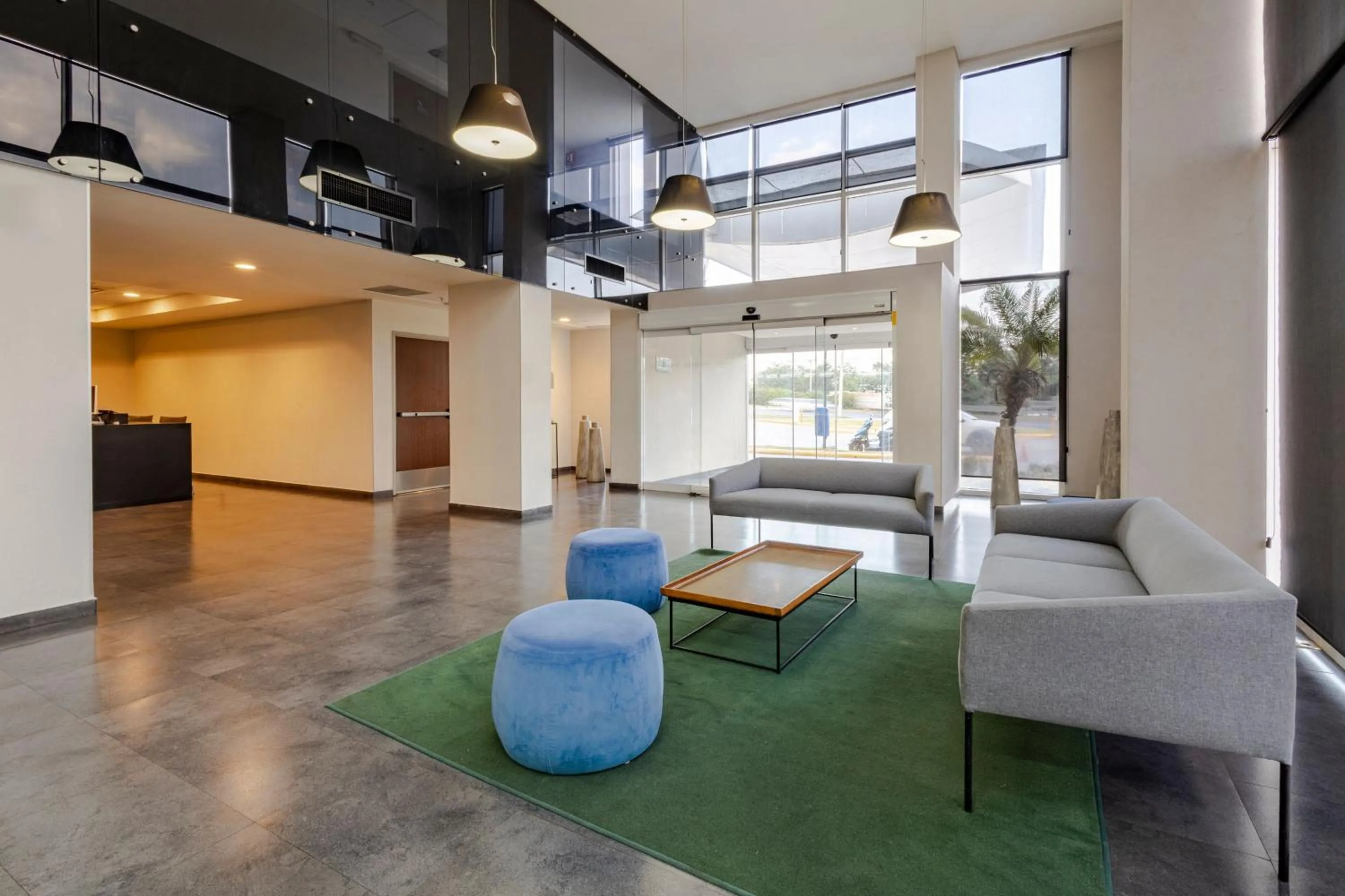 Living room in City Express by Marriott Guadalajara Aeropuerto