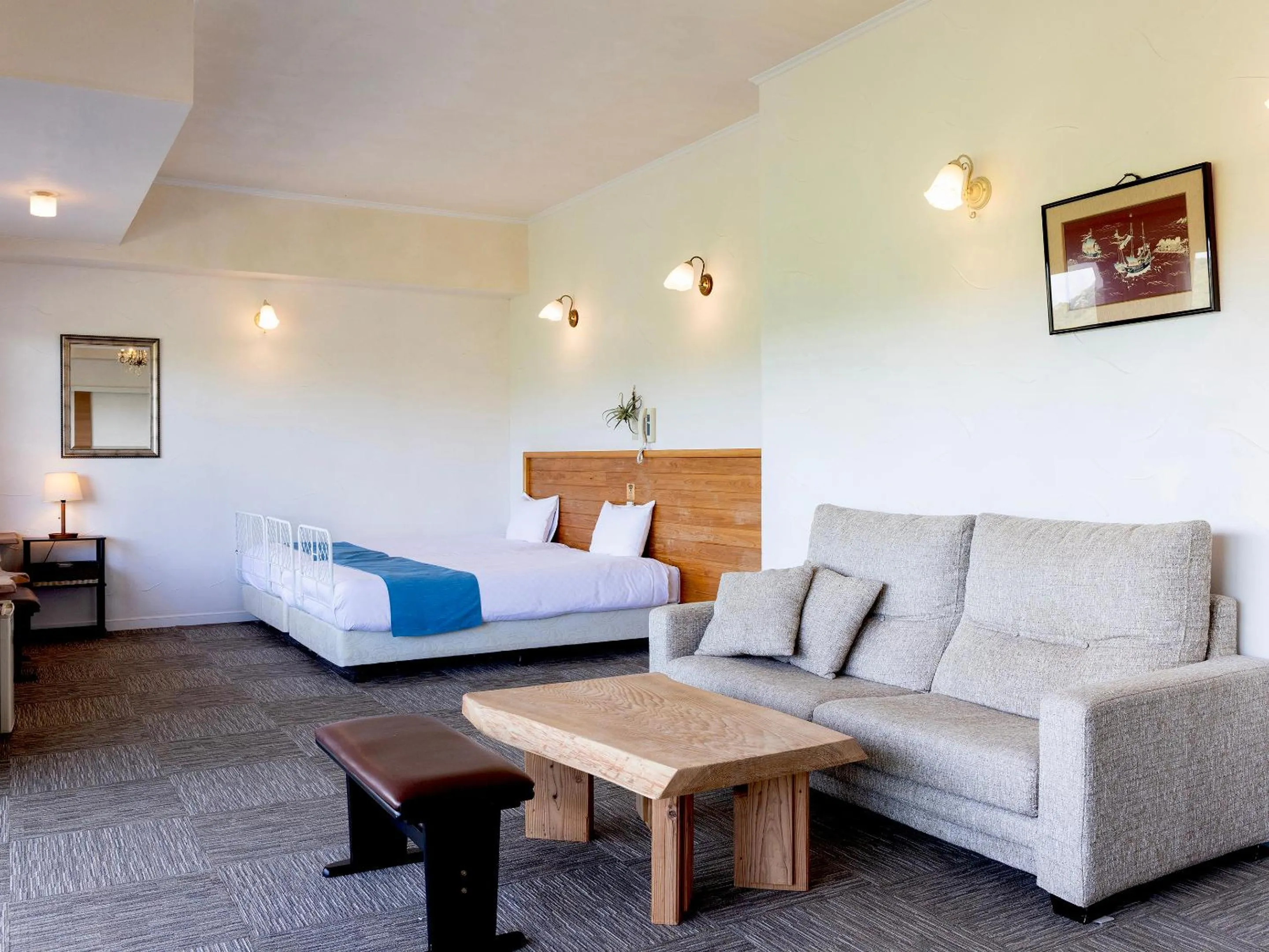 Photo of the whole room, Bed in Hoshi No Terrace Motobu Yamazato