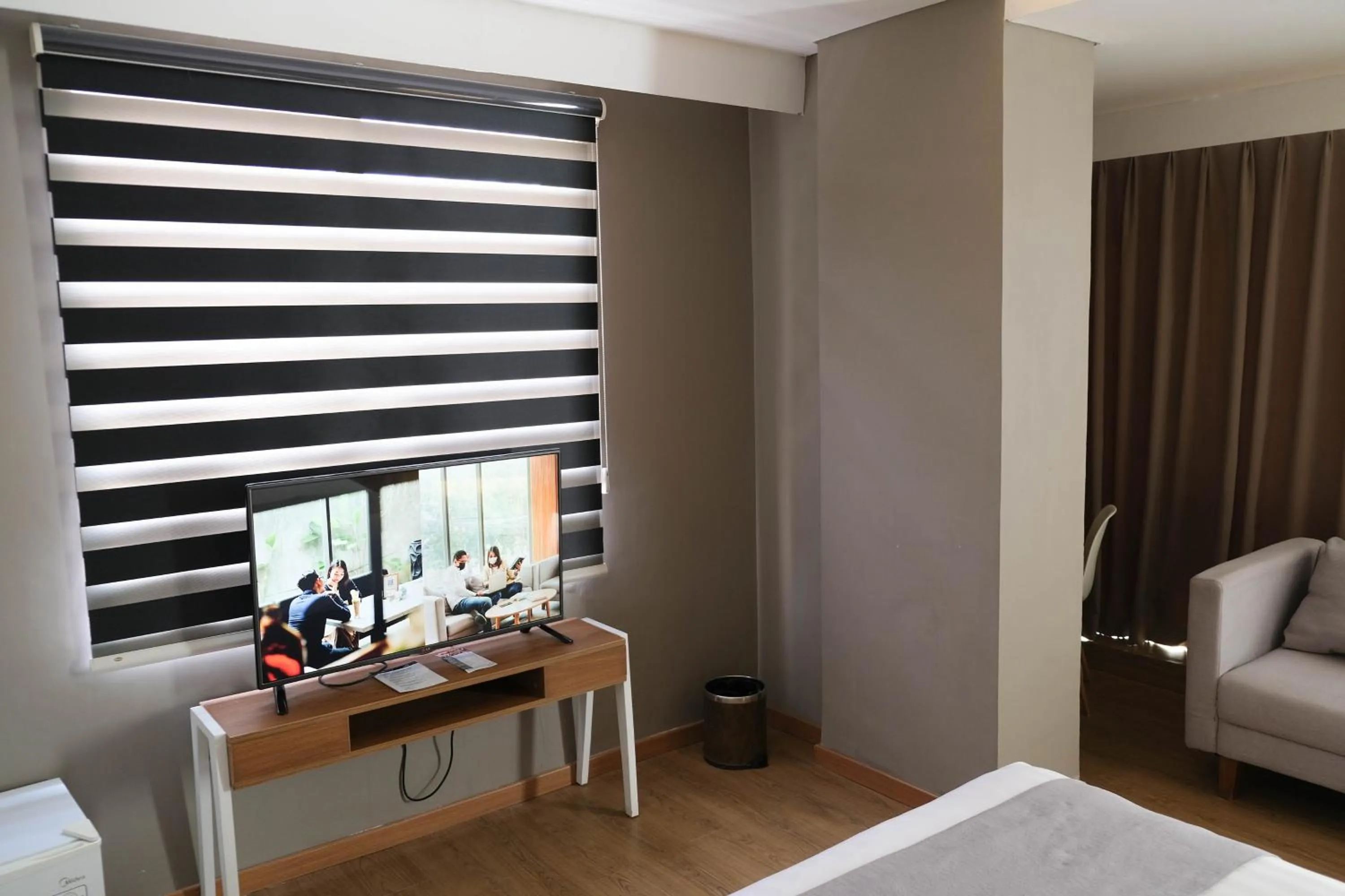 Bedroom, Bed in Allstay Hotel Semarang Simpang Lima