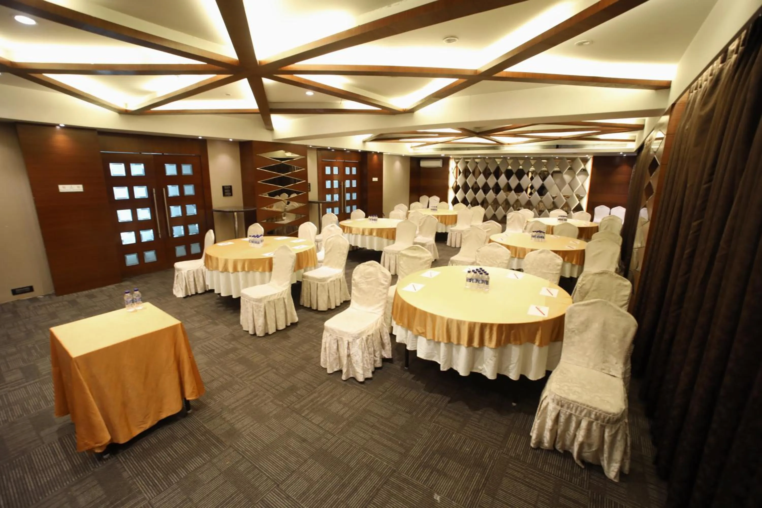 Banquet/Function facilities in The Byke Suraj Plaza Pure Veg, Thane