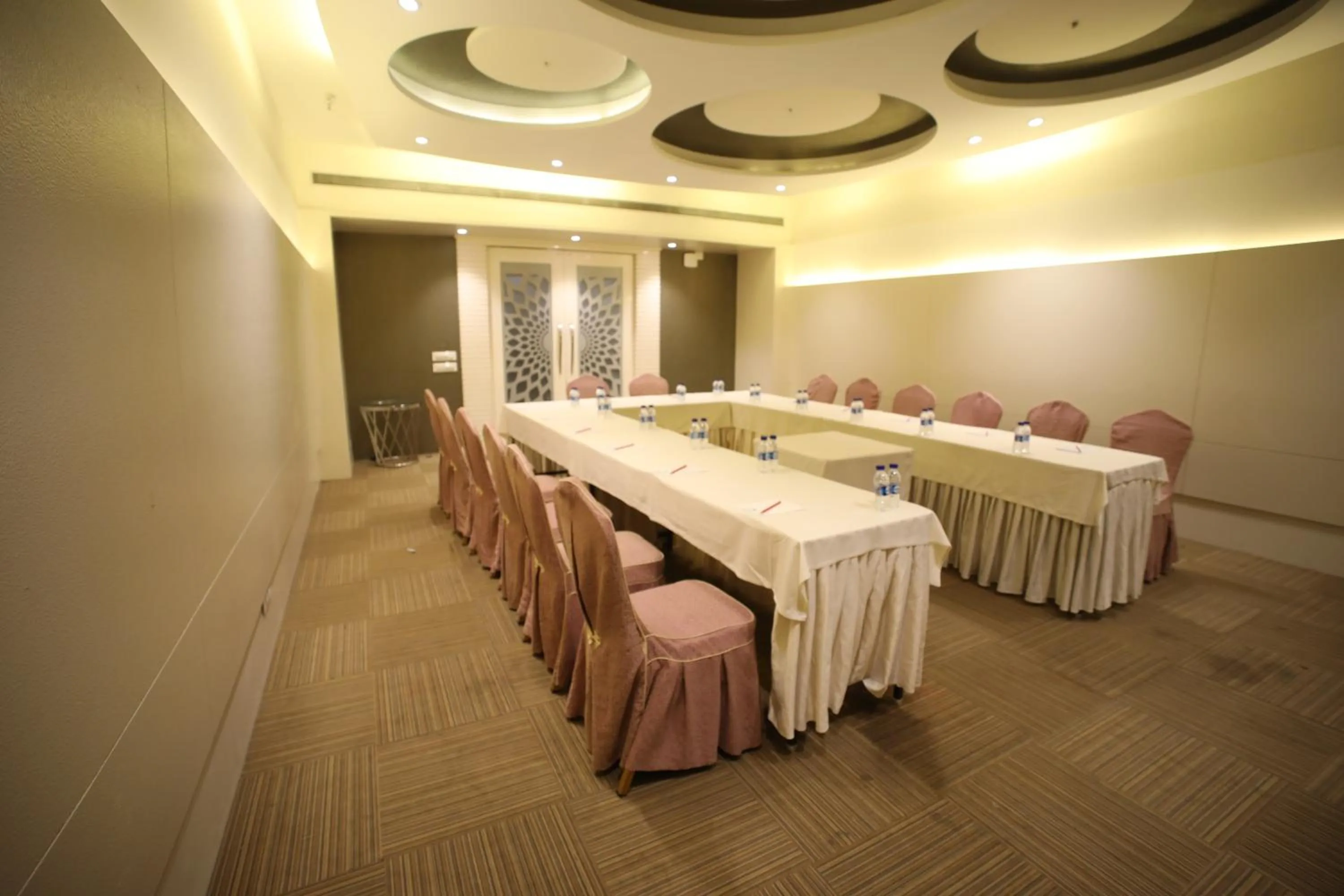 Banquet/Function facilities in The Byke Suraj Plaza Pure Veg, Thane