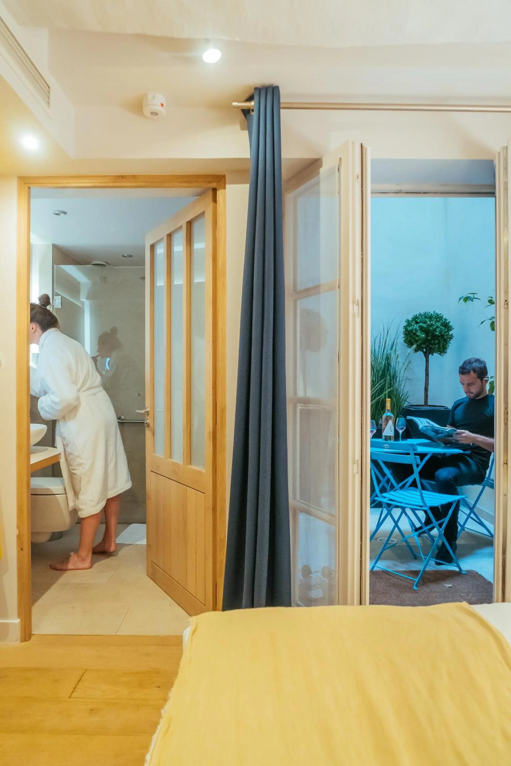 Bathroom in Victoire & Germain