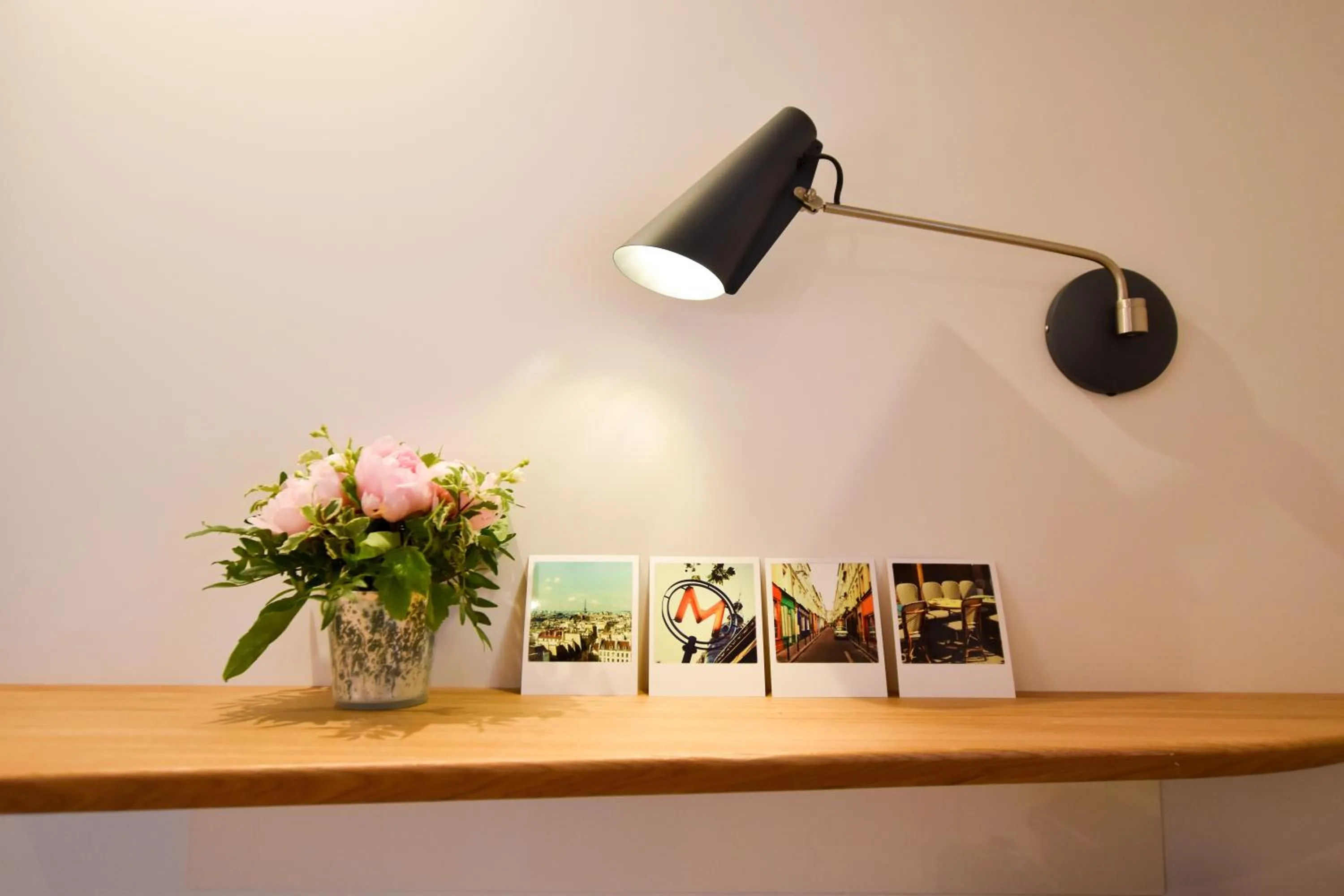 Decorative detail in Victoire & Germain