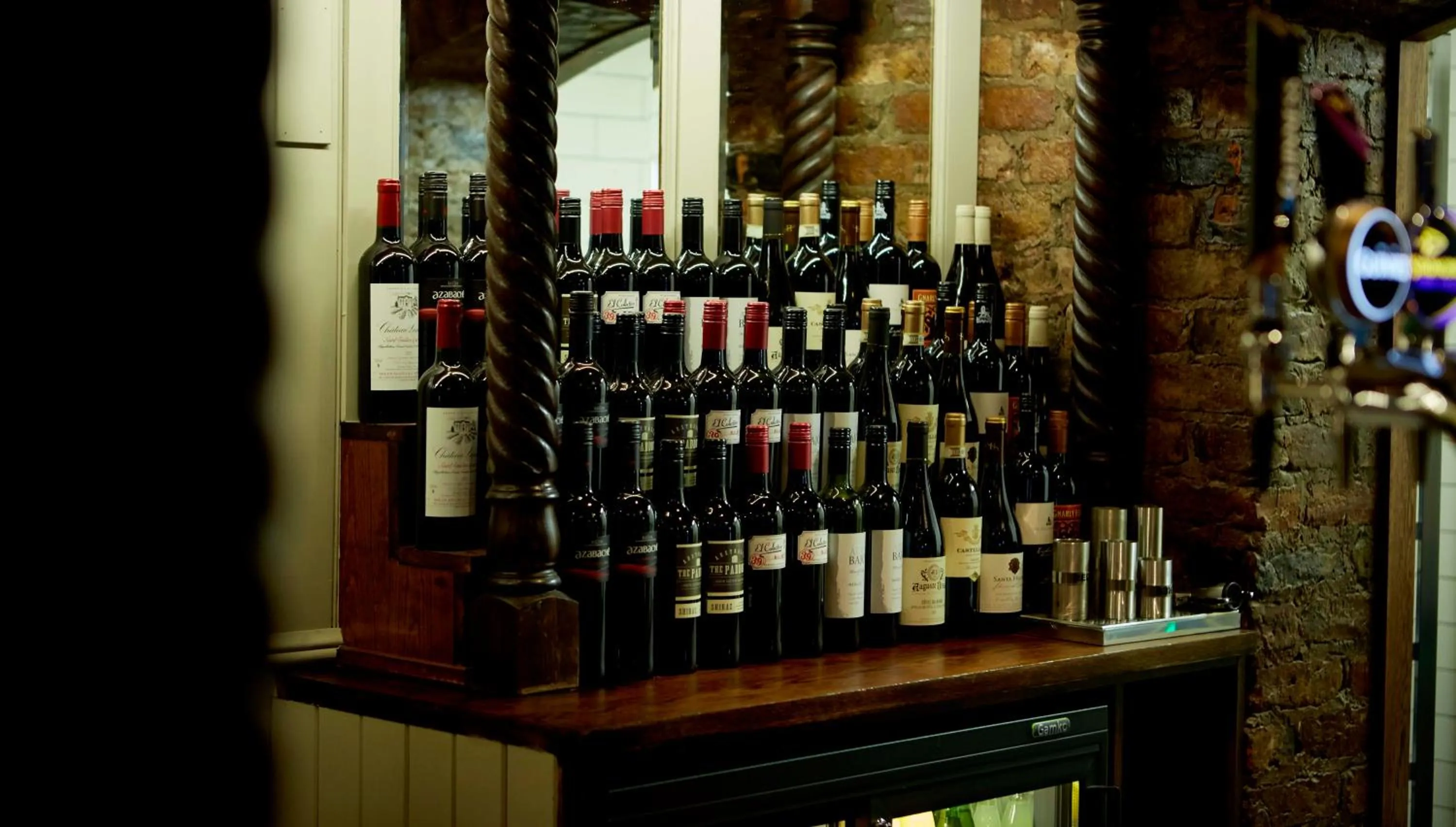 Lounge or bar in The Golden Pheasant