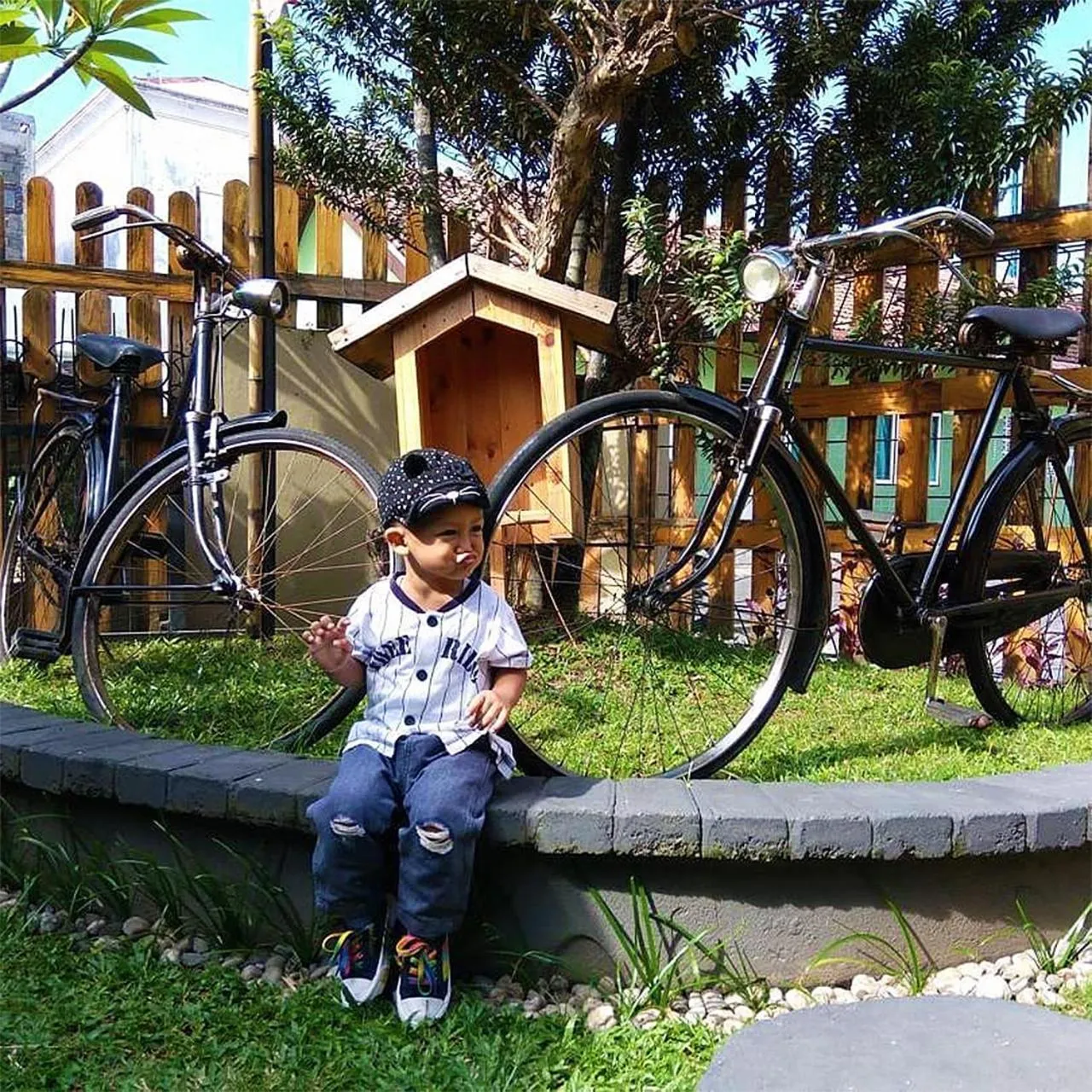 Guests in Rumah Roso Homestay