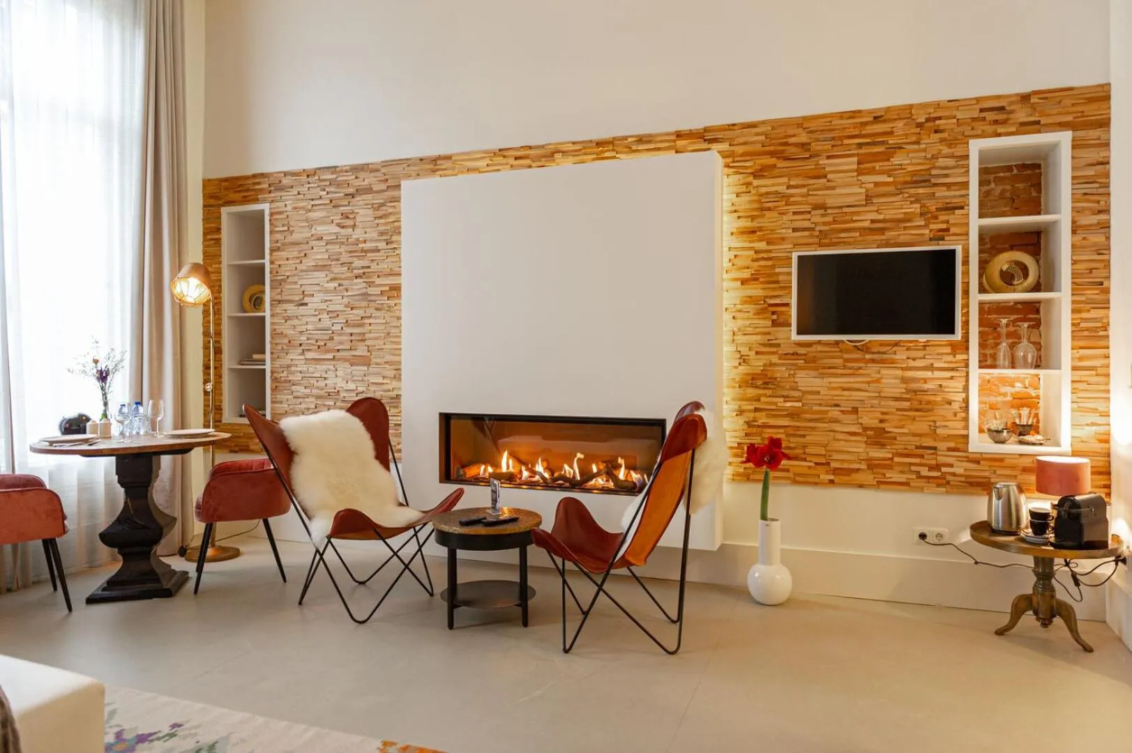 TV and multimedia in Bossche Suites Stationsweg