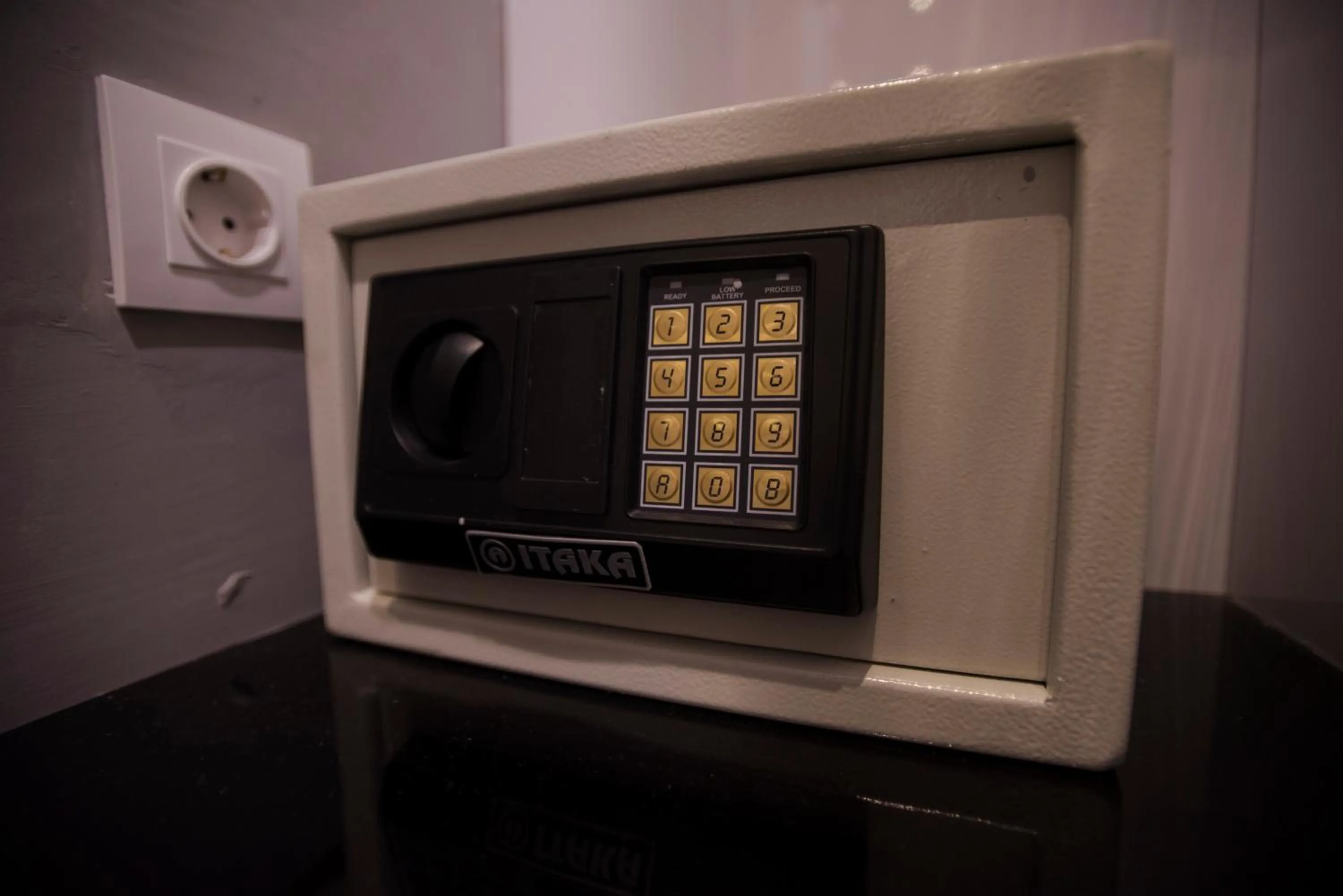 Decorative detail in Happy Inn