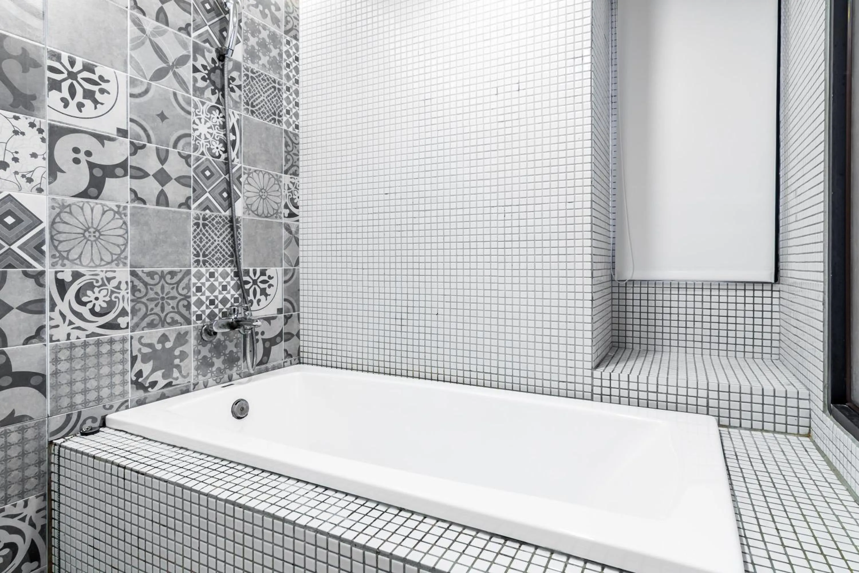 Decorative detail in Treasury Hotel 301