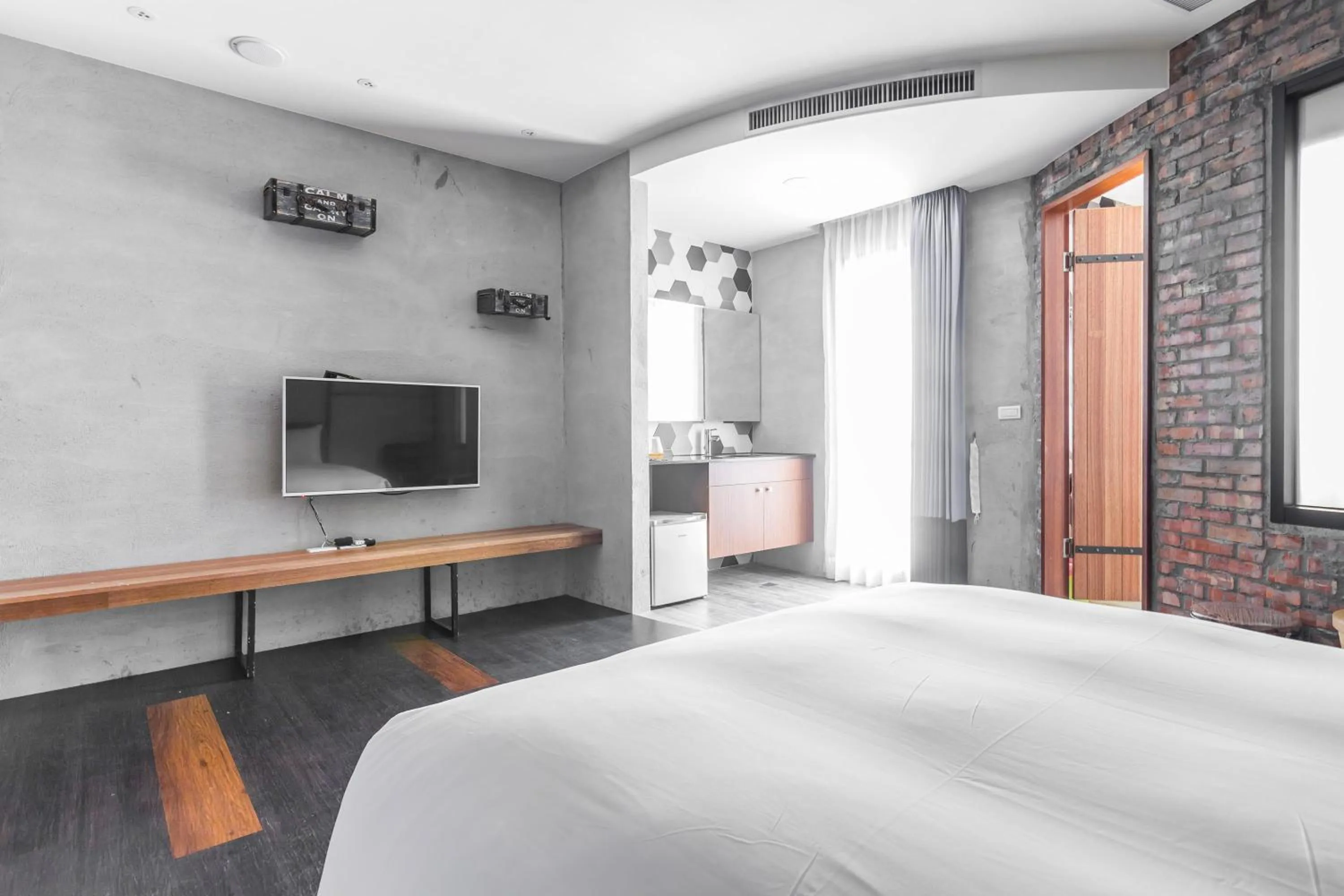 Decorative detail, Bed in Treasury Hotel 301