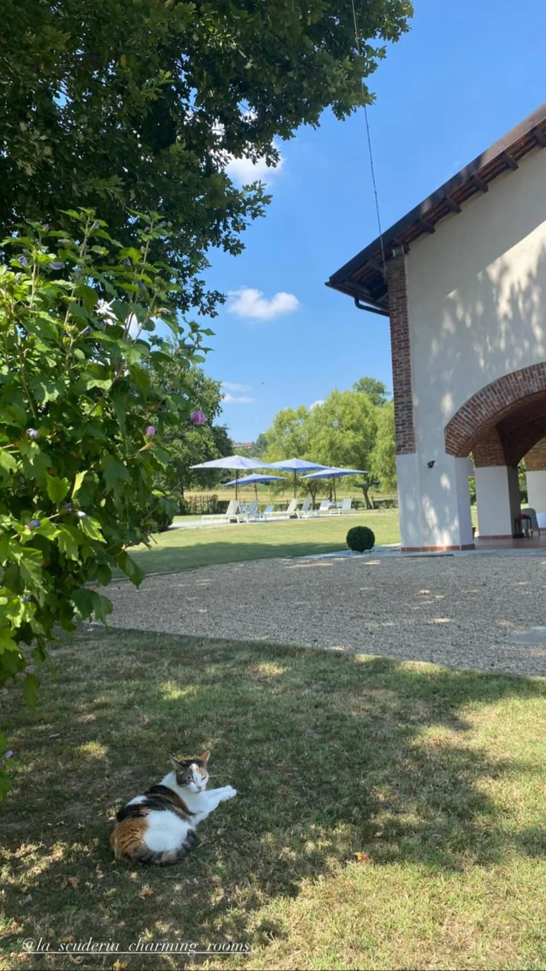 Property building in La Scuderia Charming Rooms b&b