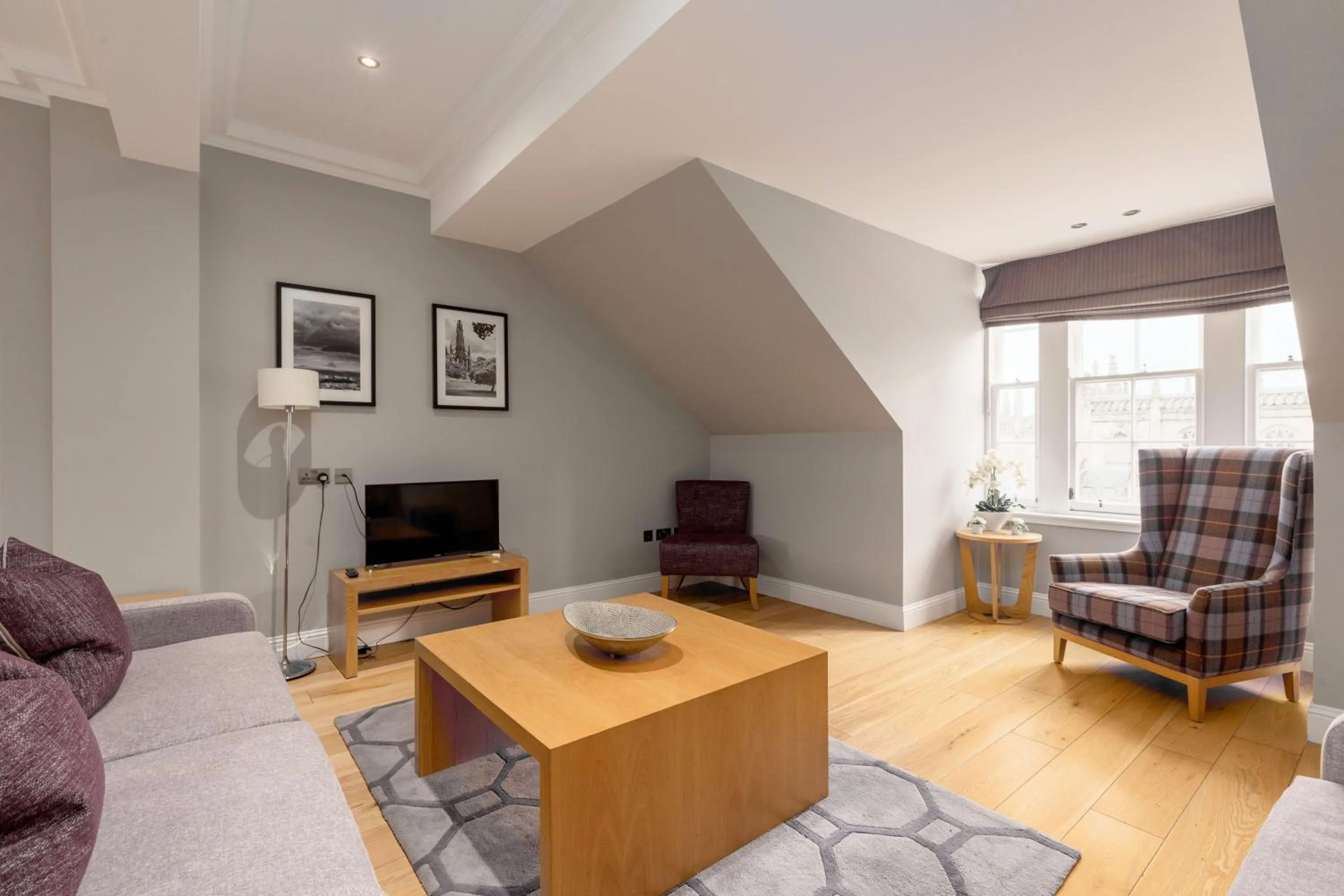 Destiny Scotland - Princes Street Residence