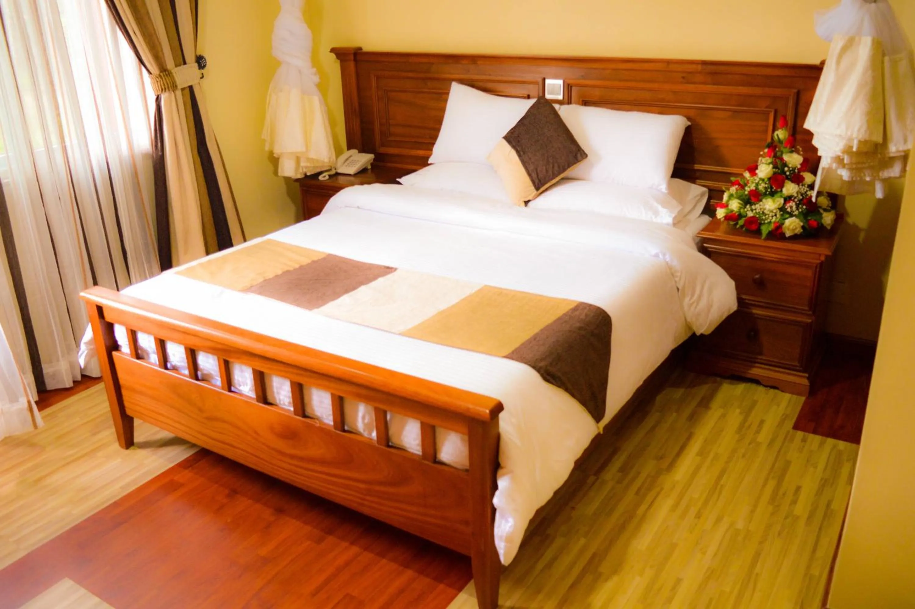 Bedroom, Bed in Red Ruby Hotel