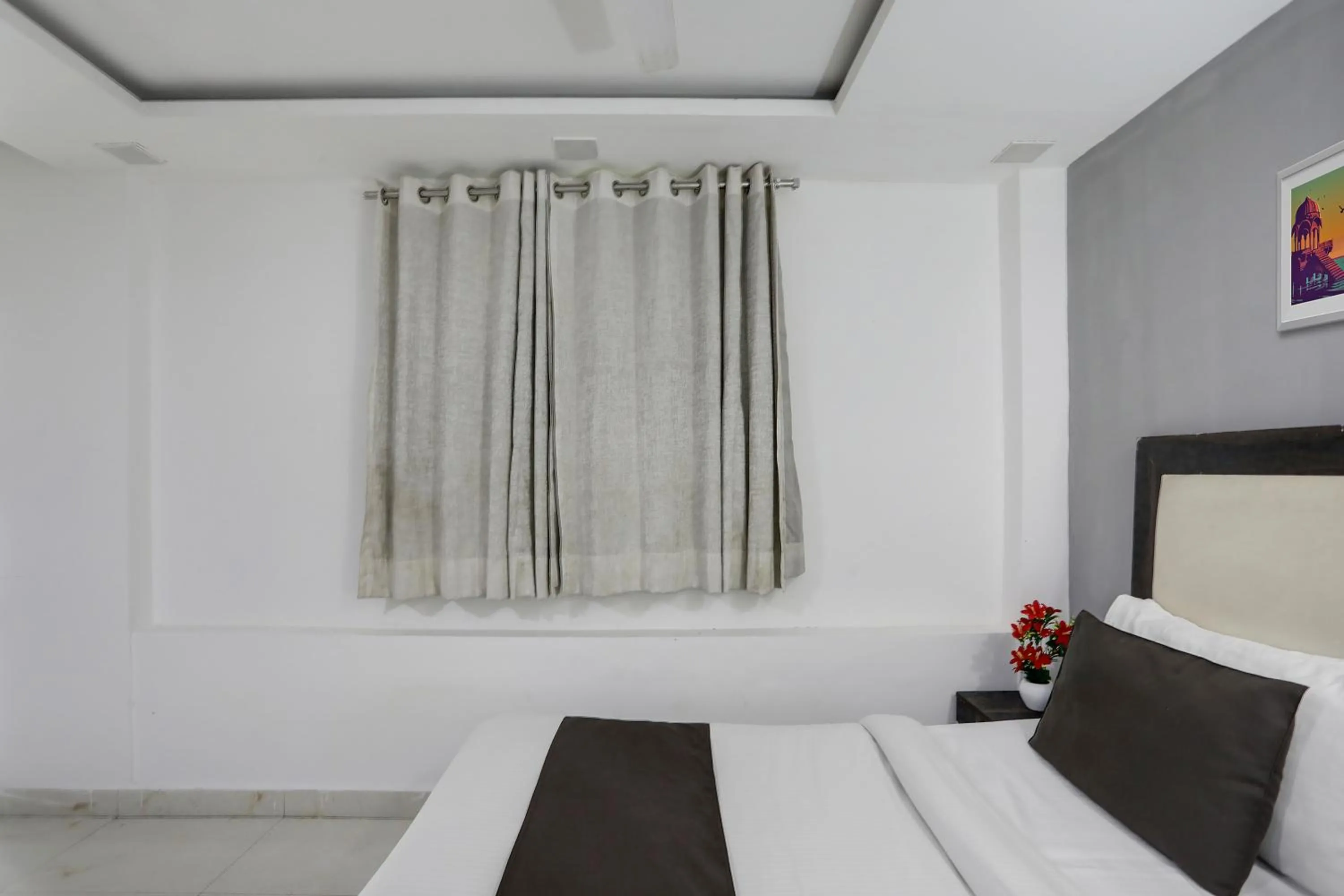 Bed in Super Hotel O Mannat Near Lotus Temple