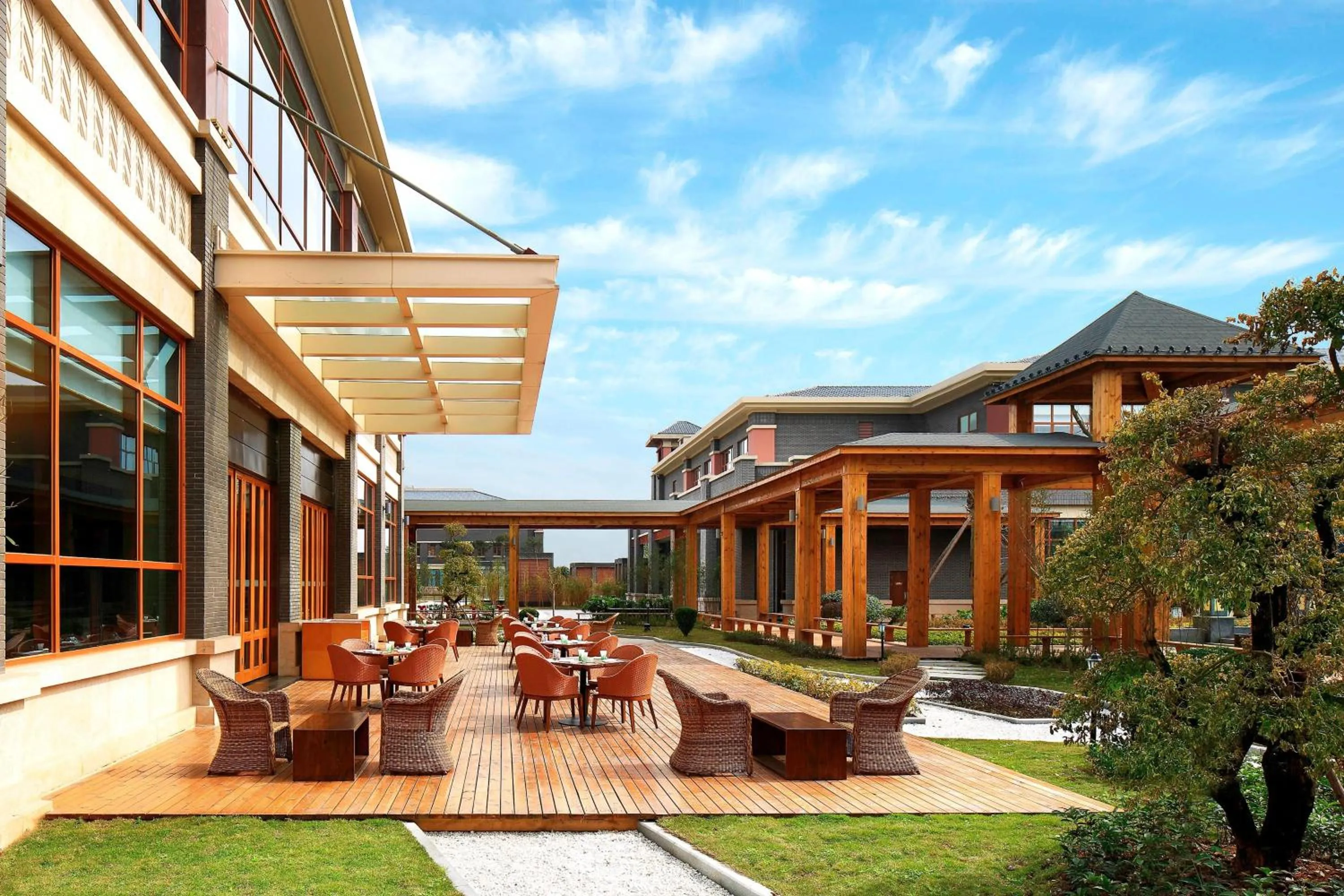 Restaurant/places to eat in Four Points by Sheraton Chengdu, Anren