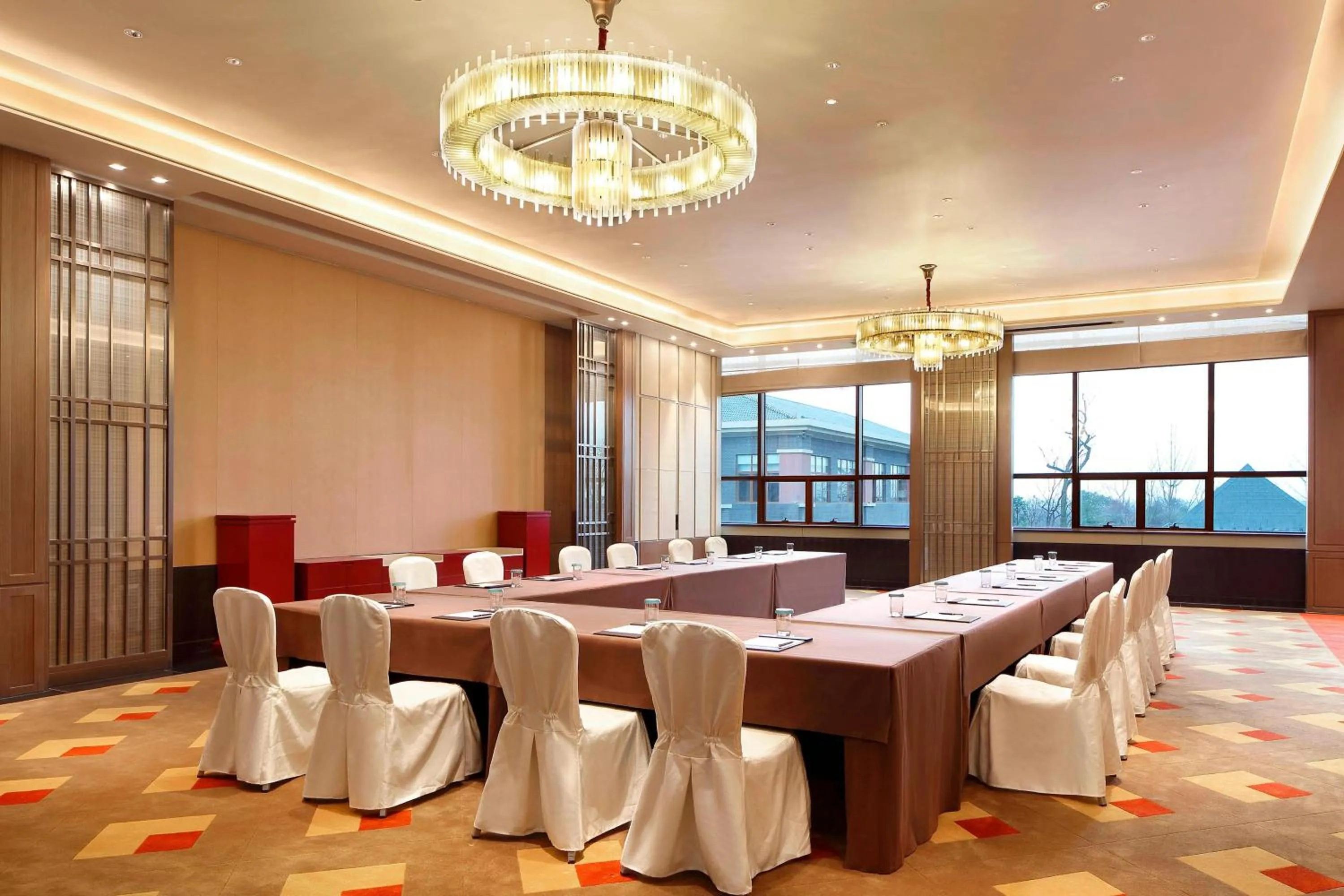Meeting/conference room in Four Points by Sheraton Chengdu, Anren