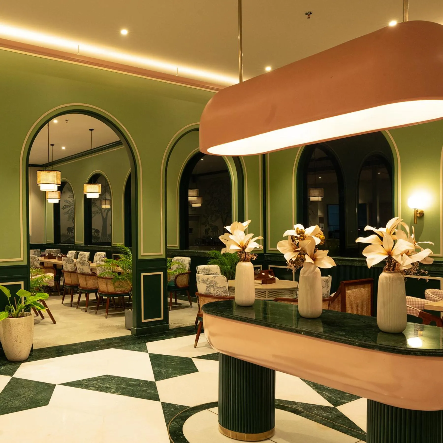 Restaurant/places to eat in Mango Hotels Prangan