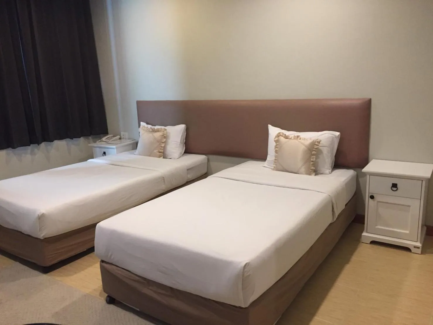 Bedroom, Bed in Rattana View