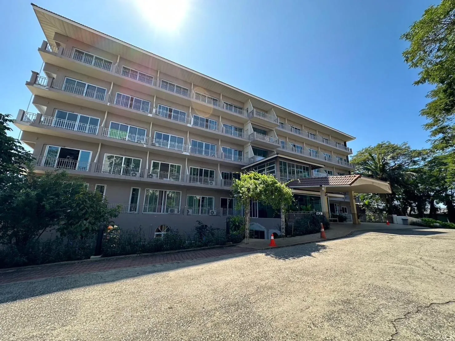 Property building in Rattana View