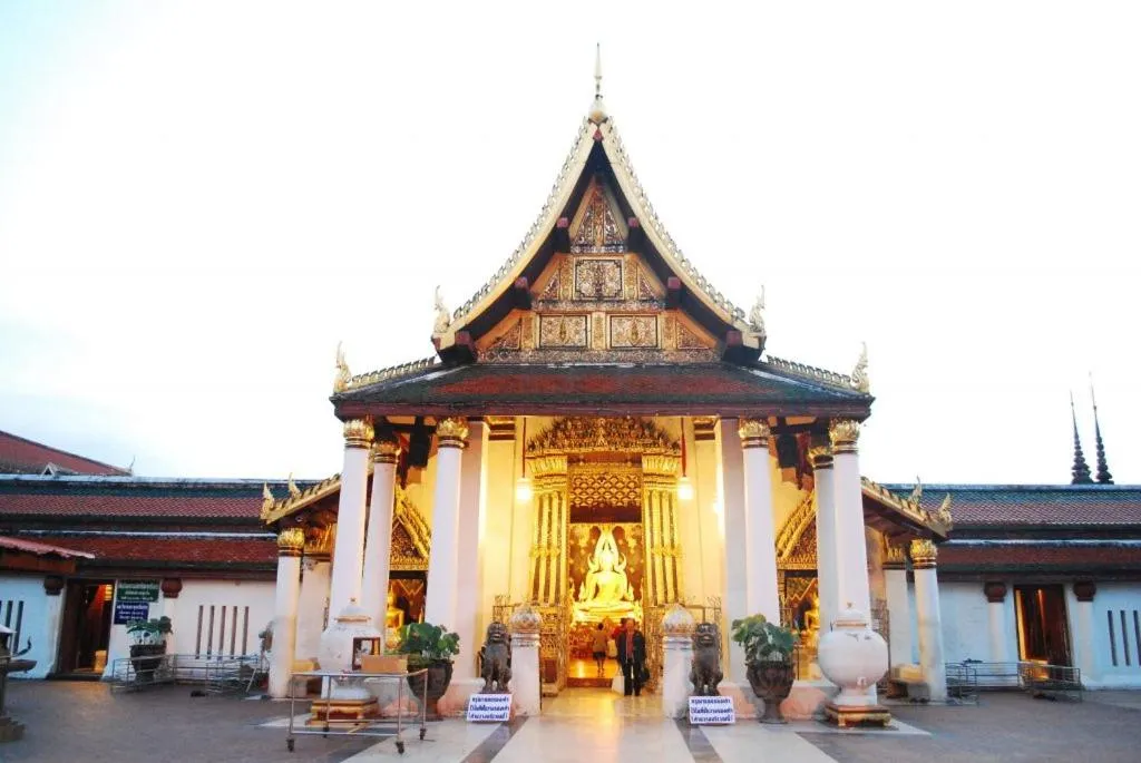 Nearby landmark in Rattana View