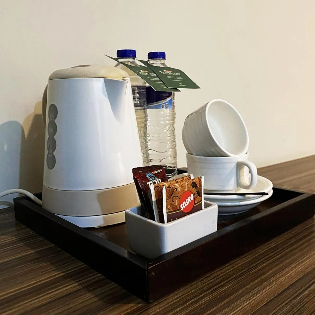 Travellers Hotel Phinisi