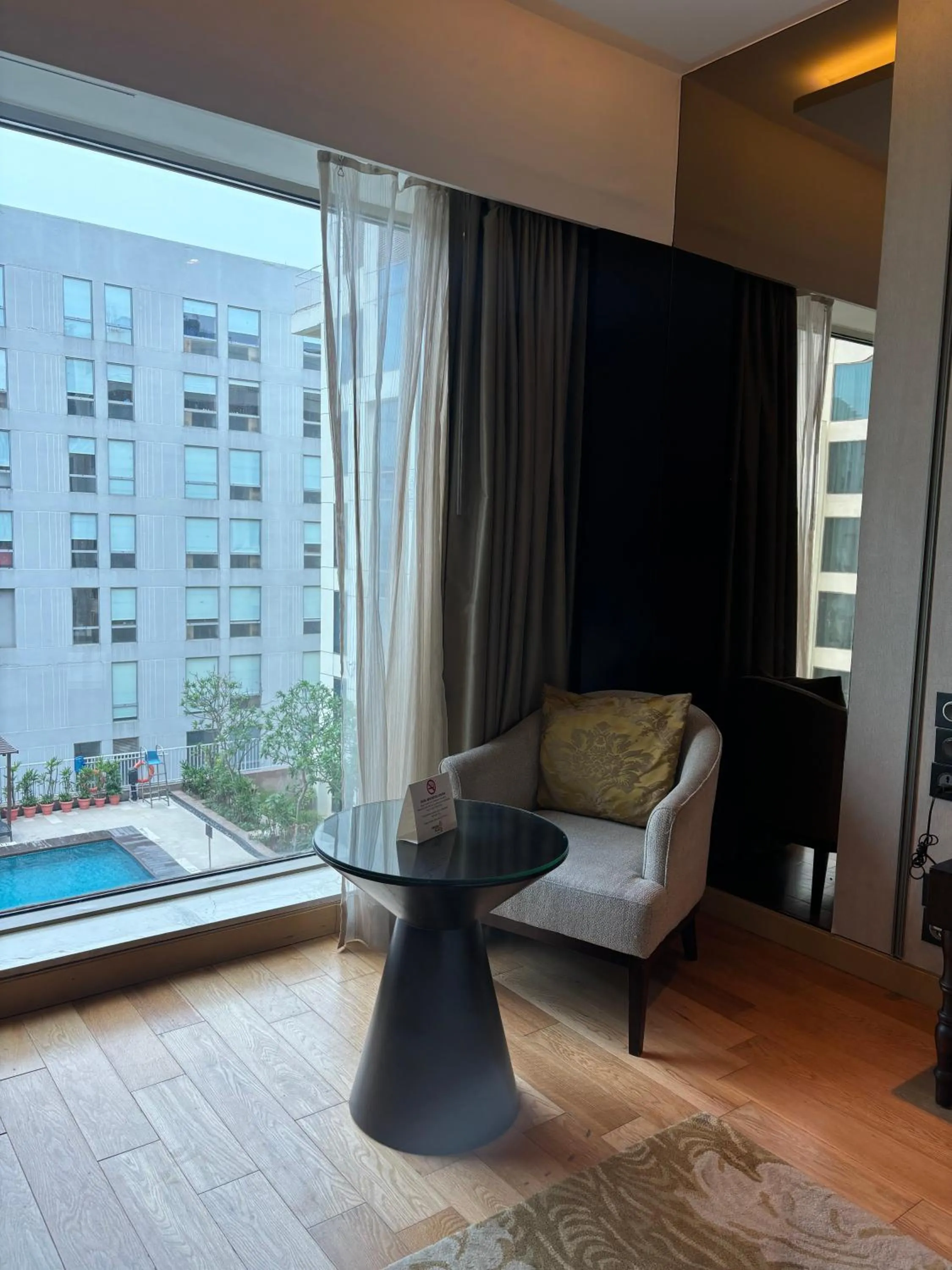 Seating area in Pride Plaza Hotel, Aerocity New Delhi