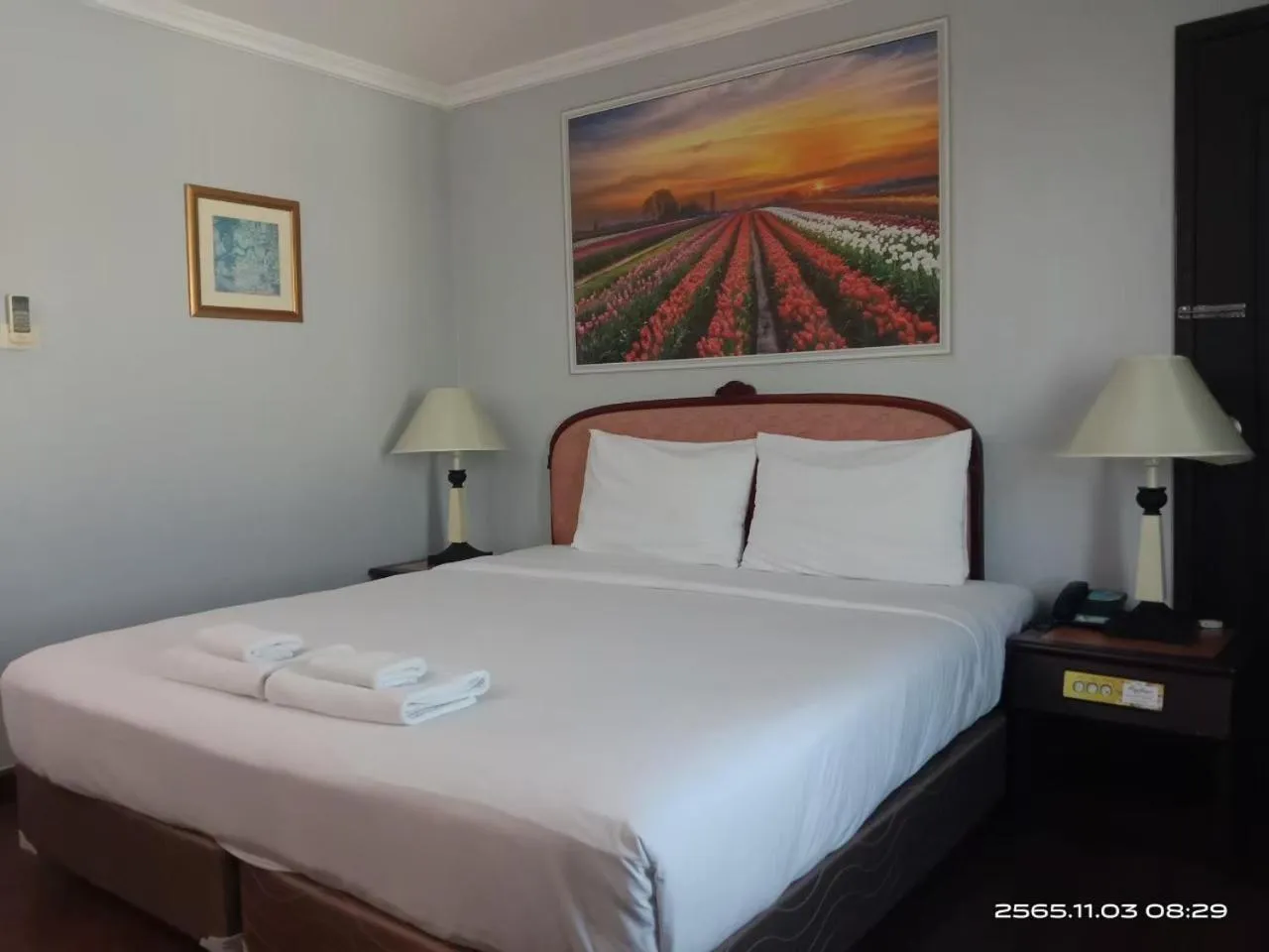 Bed in Mayflower Grande Hotel Phitsanulok