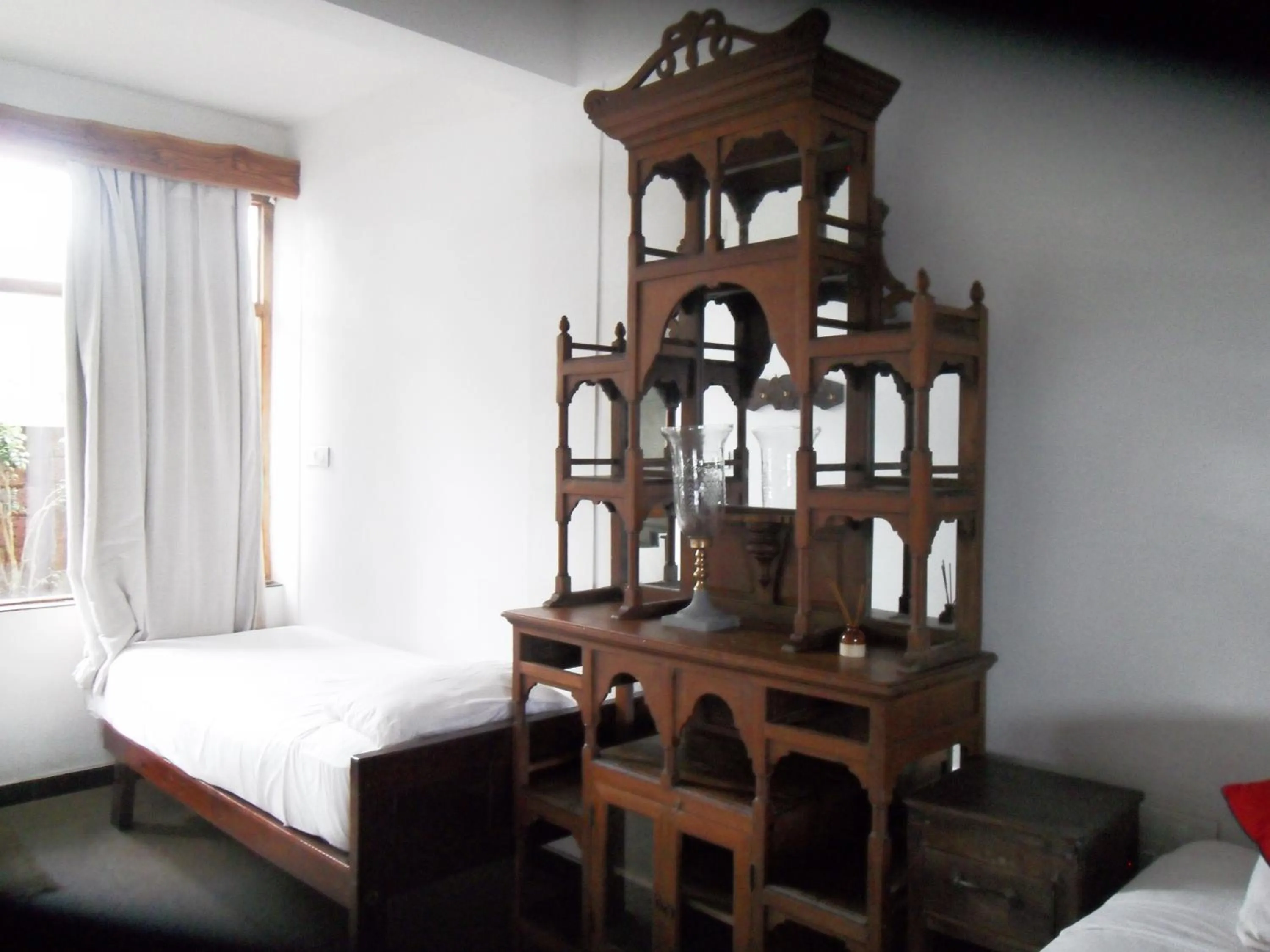 Decorative detail, Bed in 36 Palms Boutique Retreat