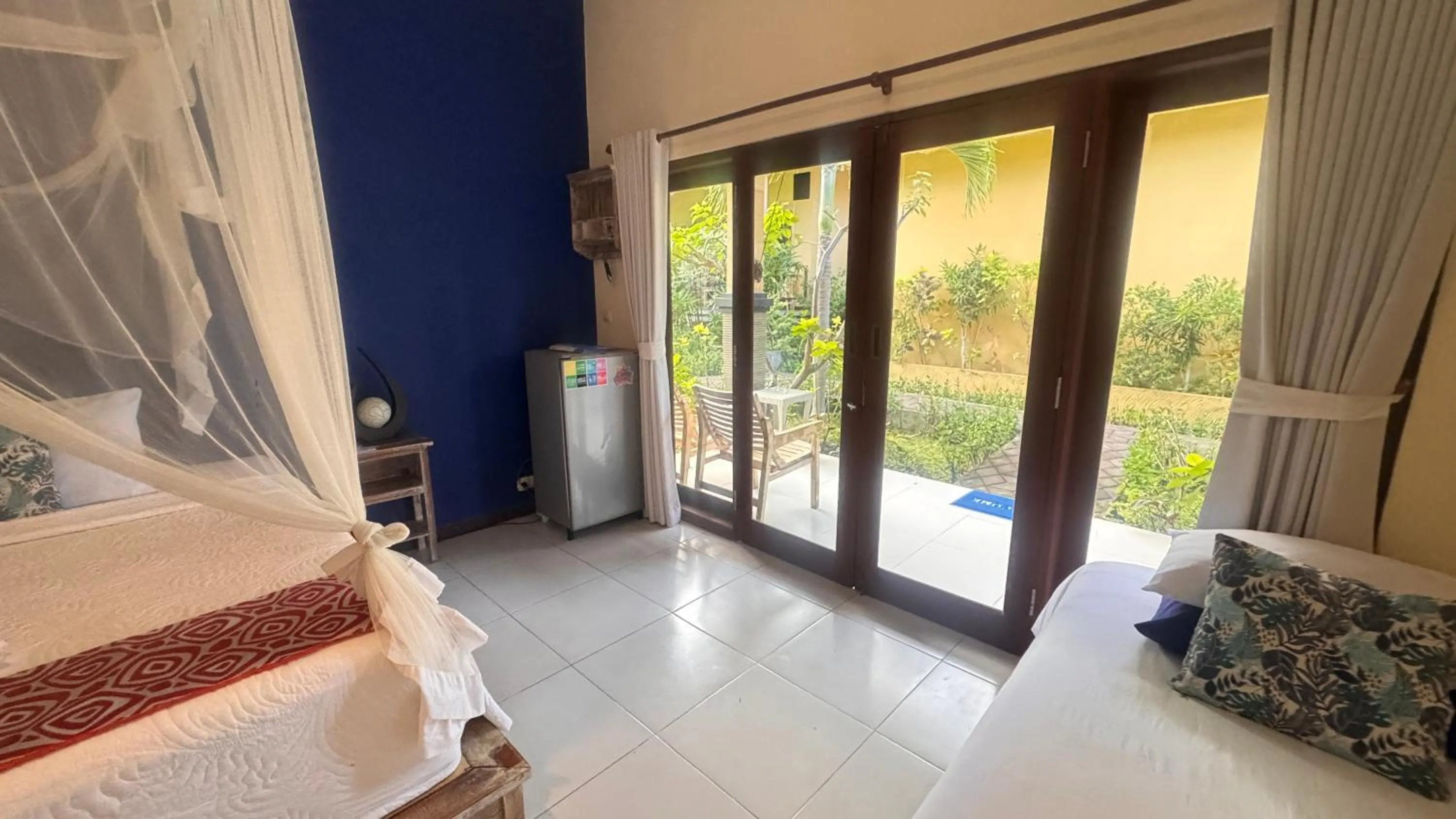 Patio, Bed in Nalini Resort