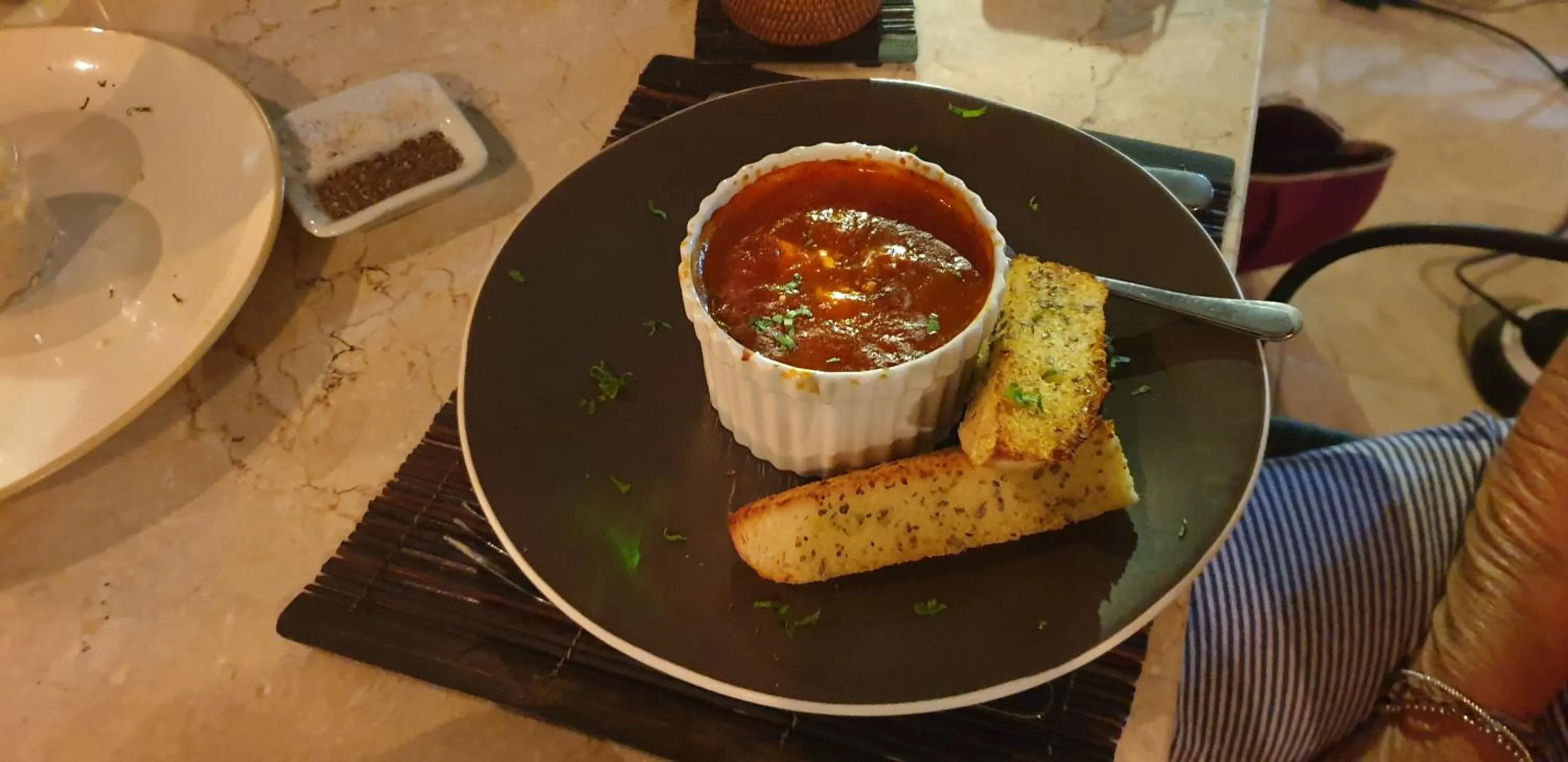 Food in Nalini Resort