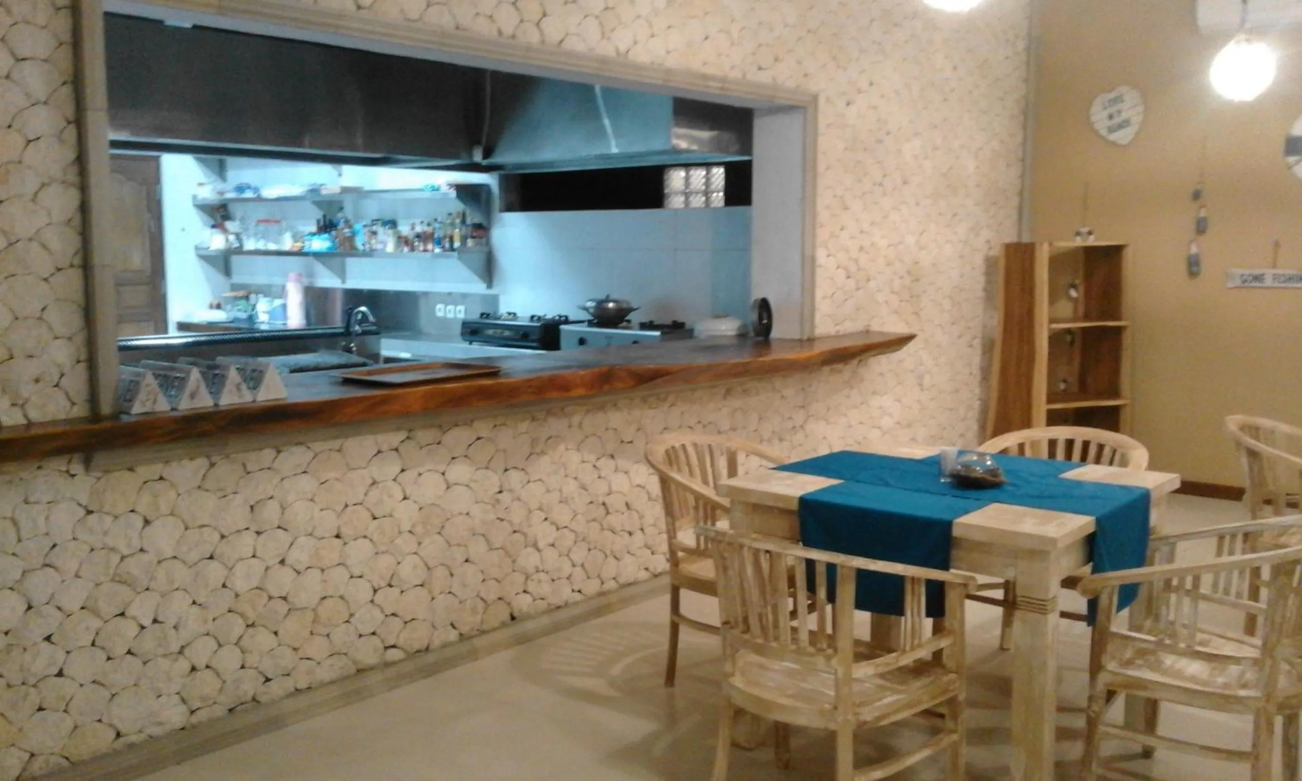 Restaurant/places to eat in Nalini Resort