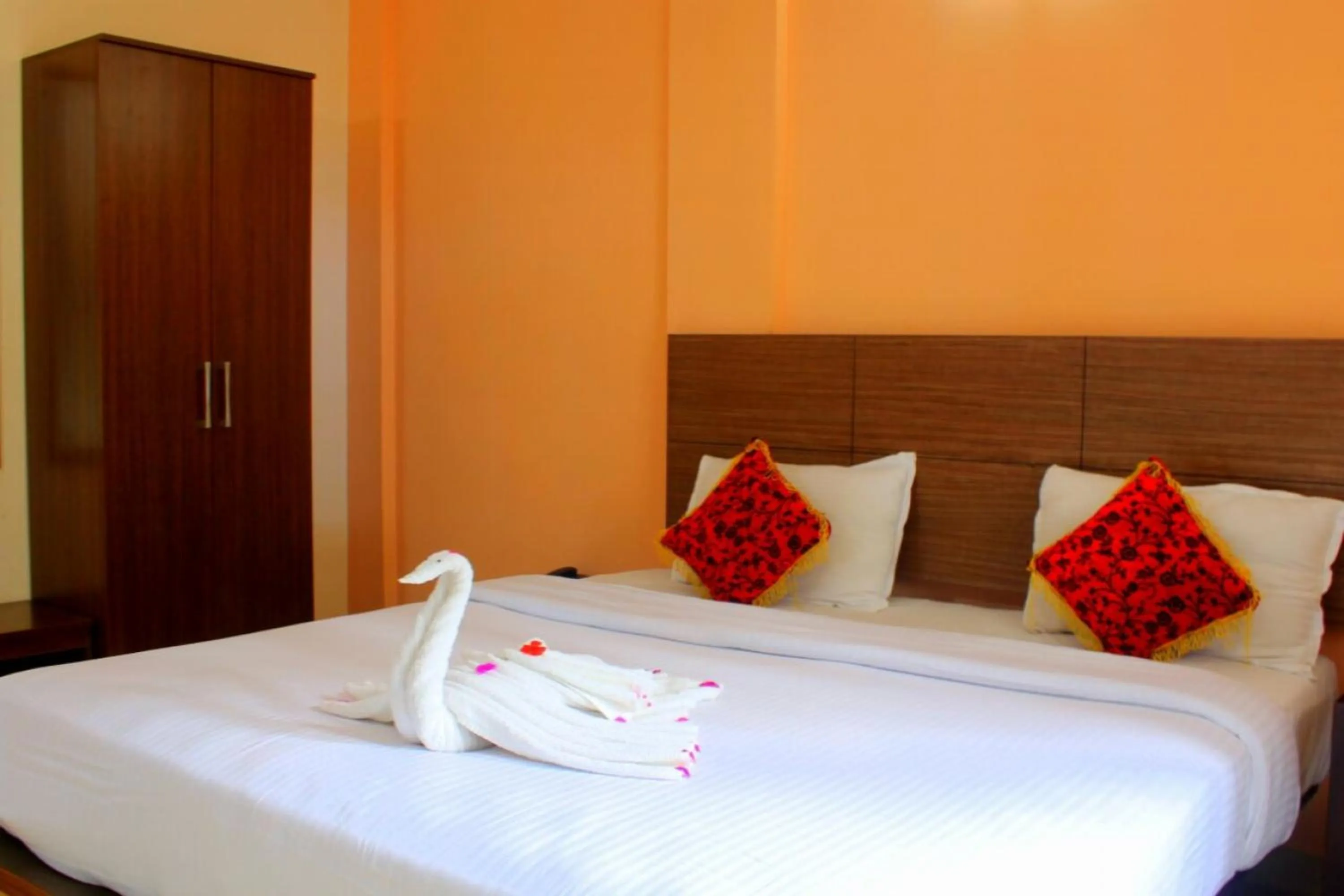 Bed in Pine Tree Munnar