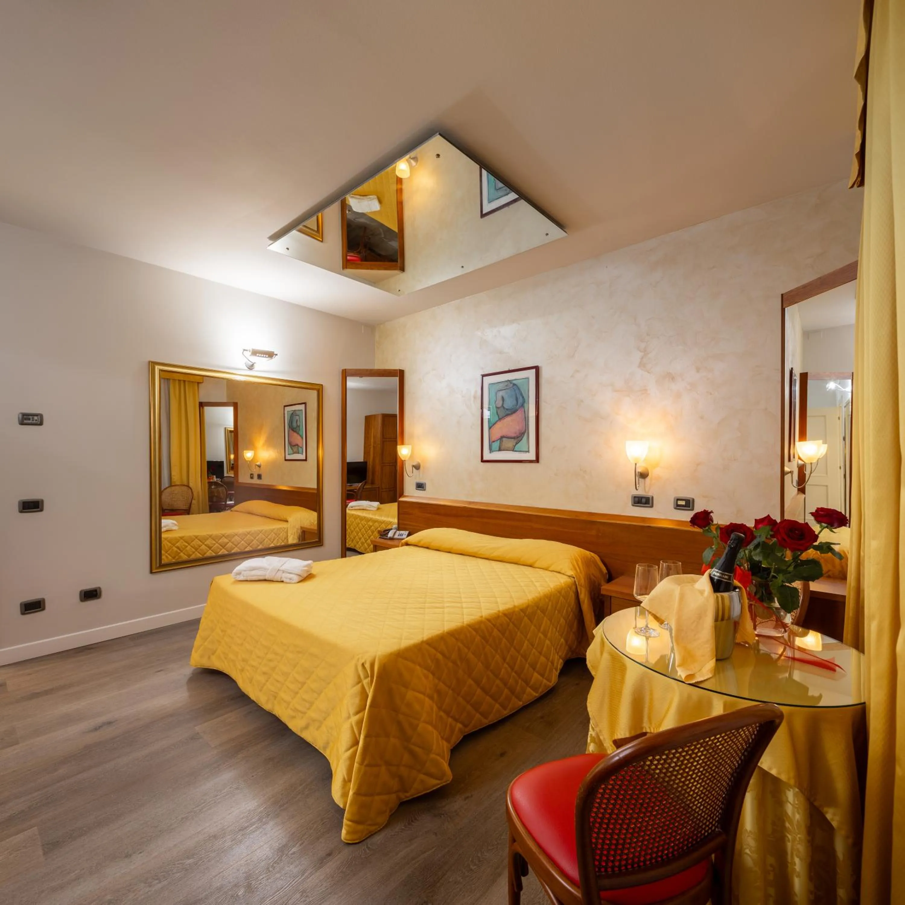 Bed in Hotel Motel Sporting