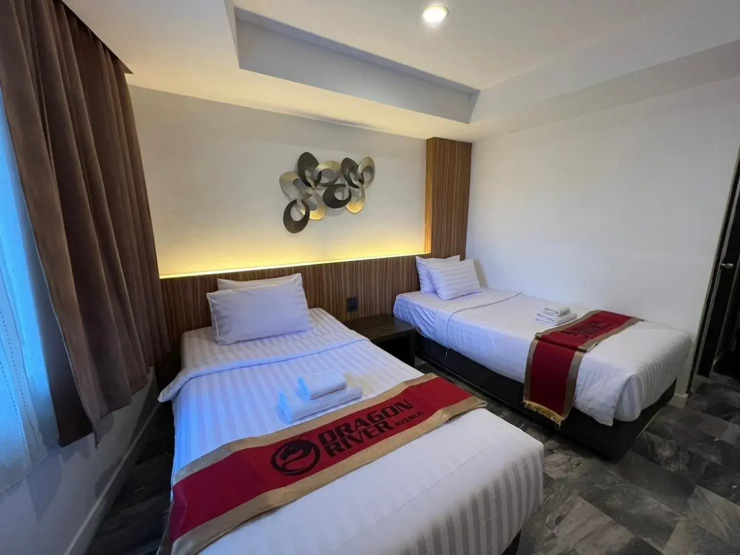 Deluxe Double or Twin Room in Dragon River Avenue Deluxe Double or Twin Room in Dragon River Avenue