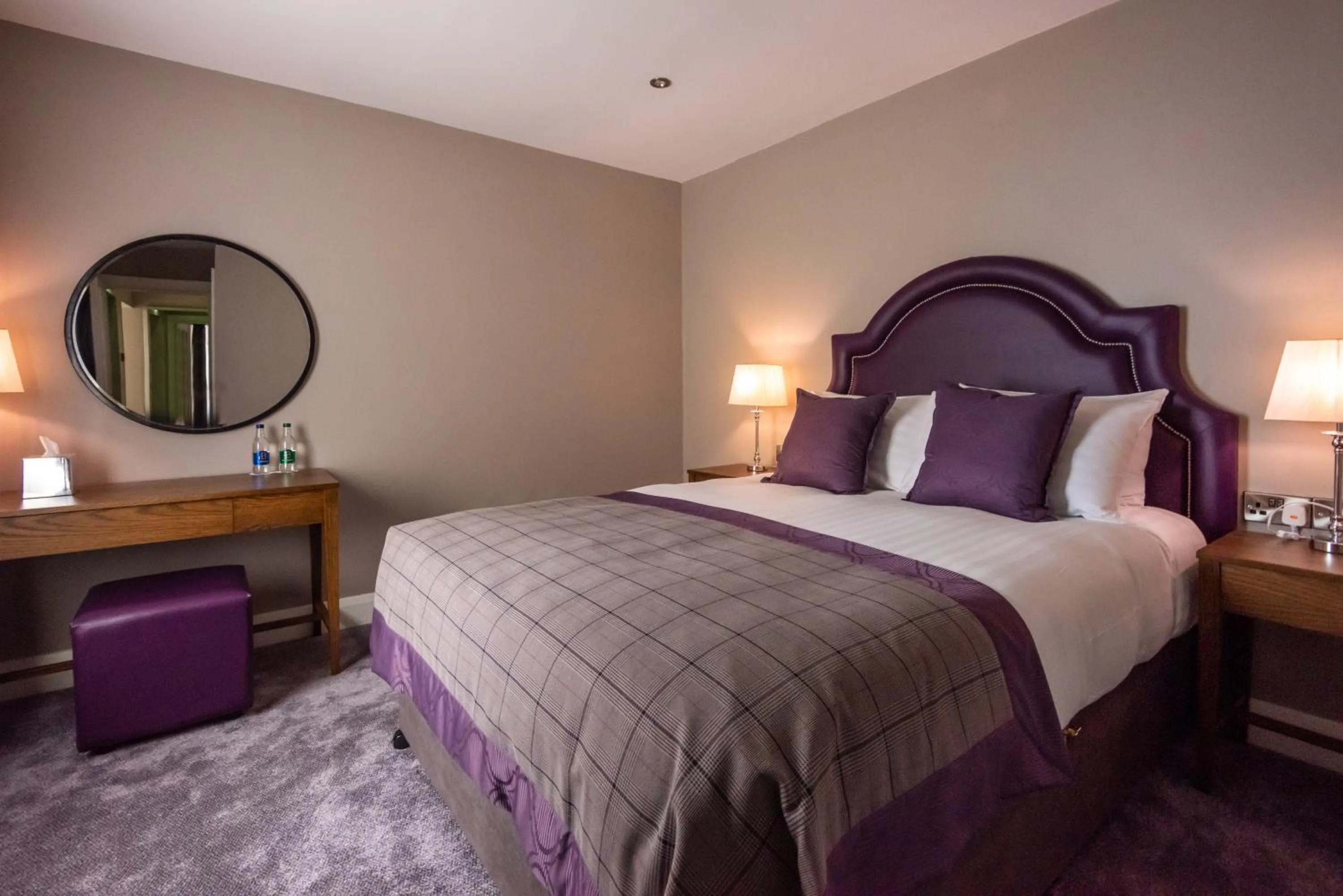 Bed in Bishop's Gate Hotel