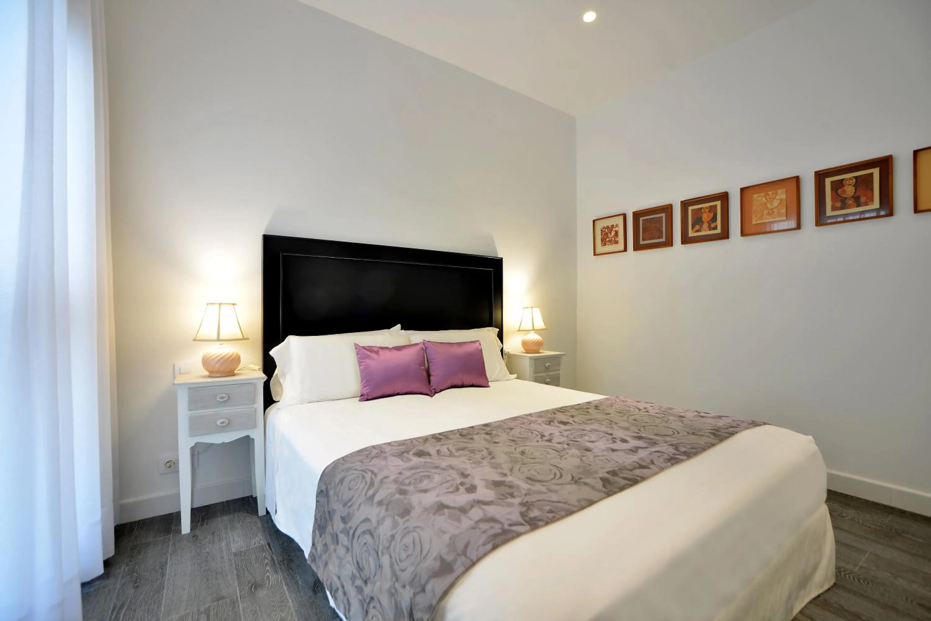 Bedroom, Bed in El Armador Casa Palacio by Luxury Suites Cádiz