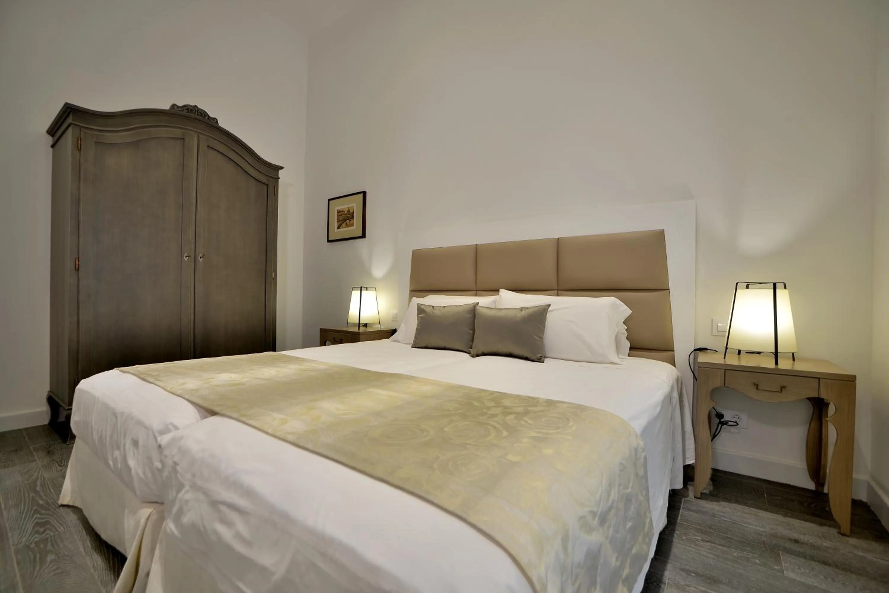 Bedroom, Bed in El Armador Casa Palacio by Luxury Suites Cádiz