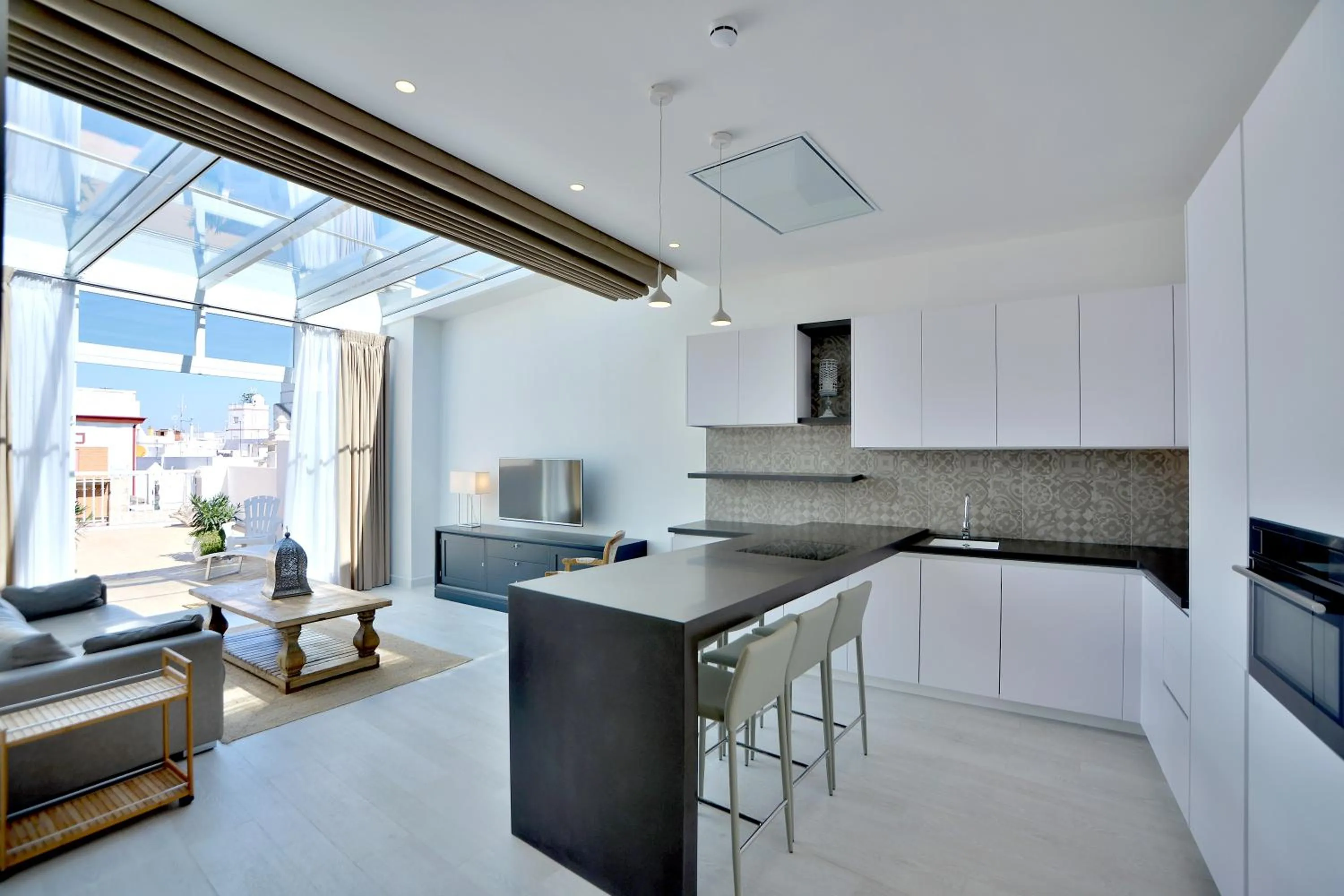 Kitchen or kitchenette in El Armador Casa Palacio by Luxury Suites Cádiz