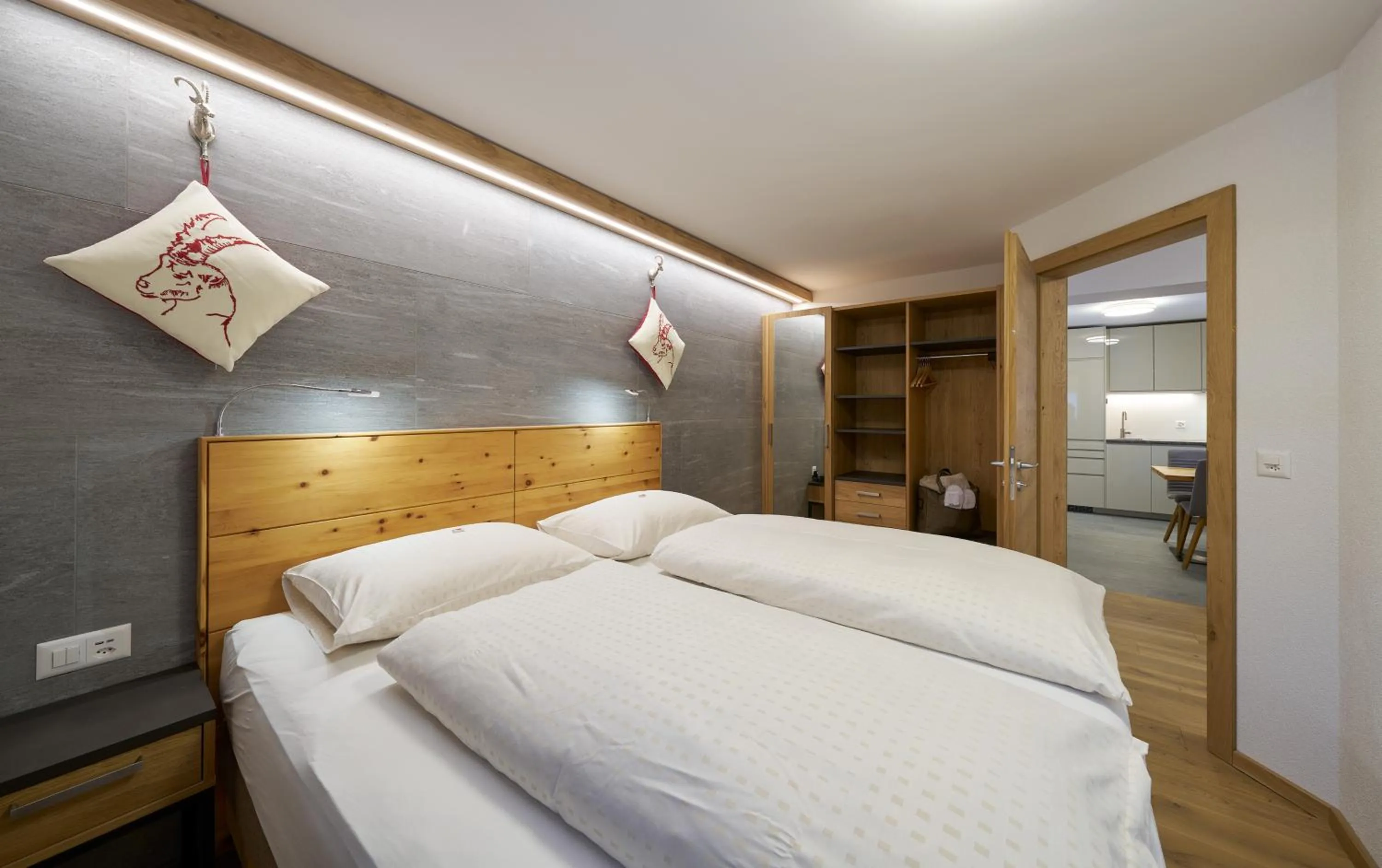 Bed in Aparthotel Grischuna