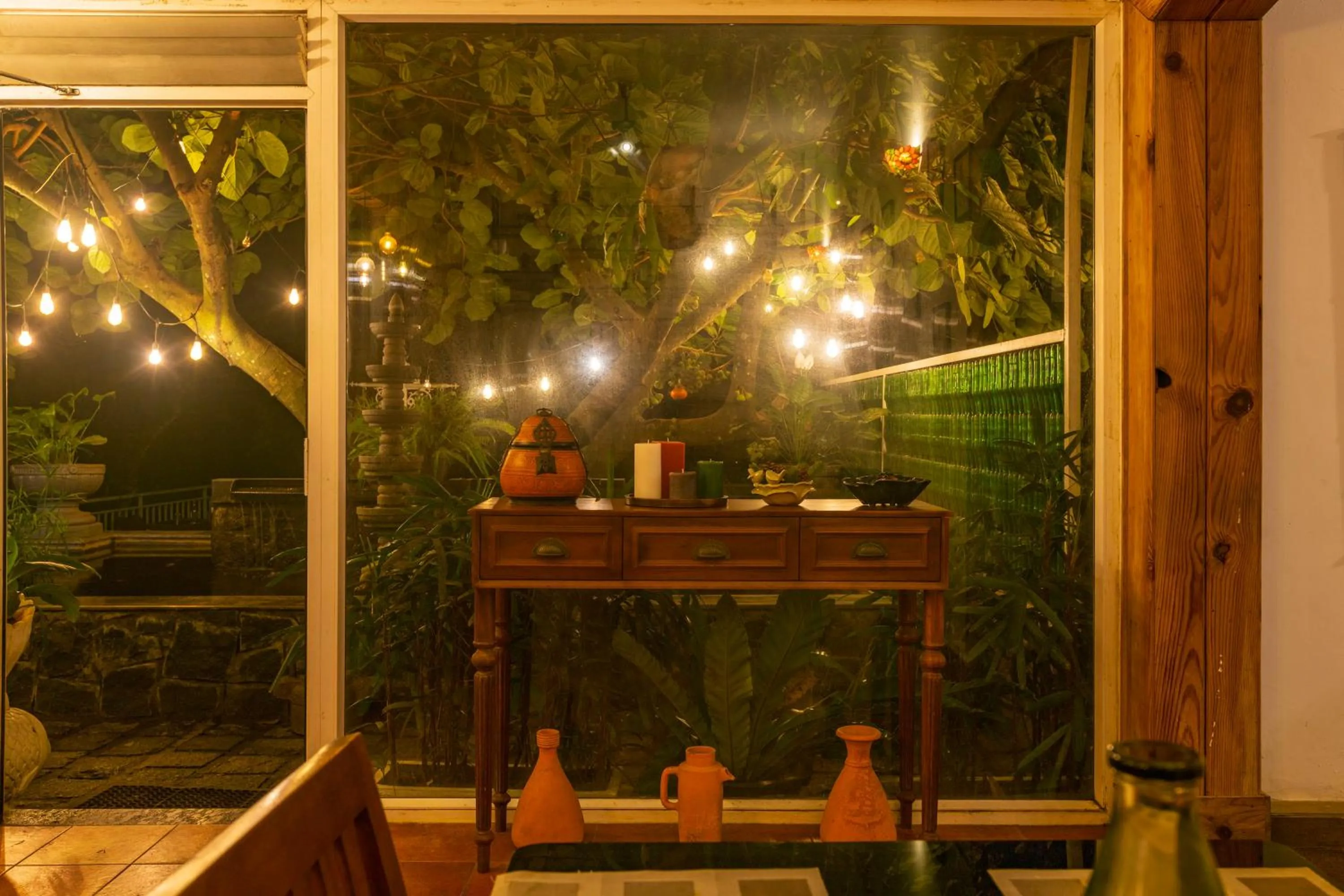 Restaurant/places to eat in Tea Harvester