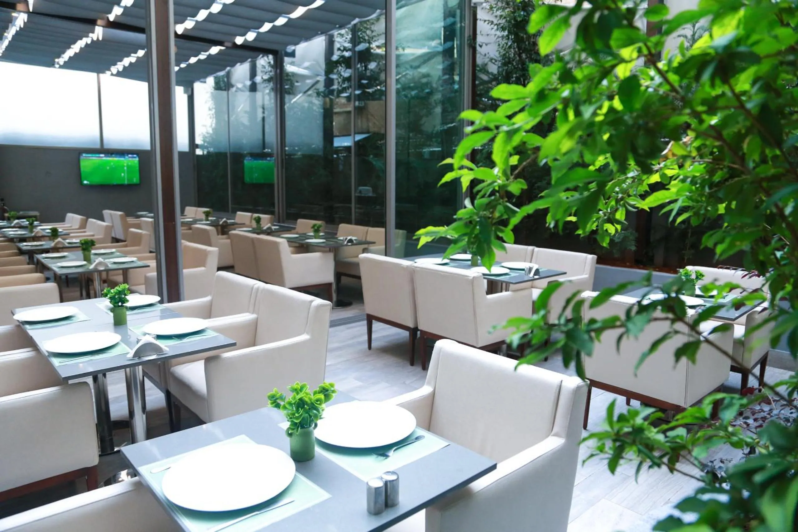 People in Urban Central Suites - Beirut