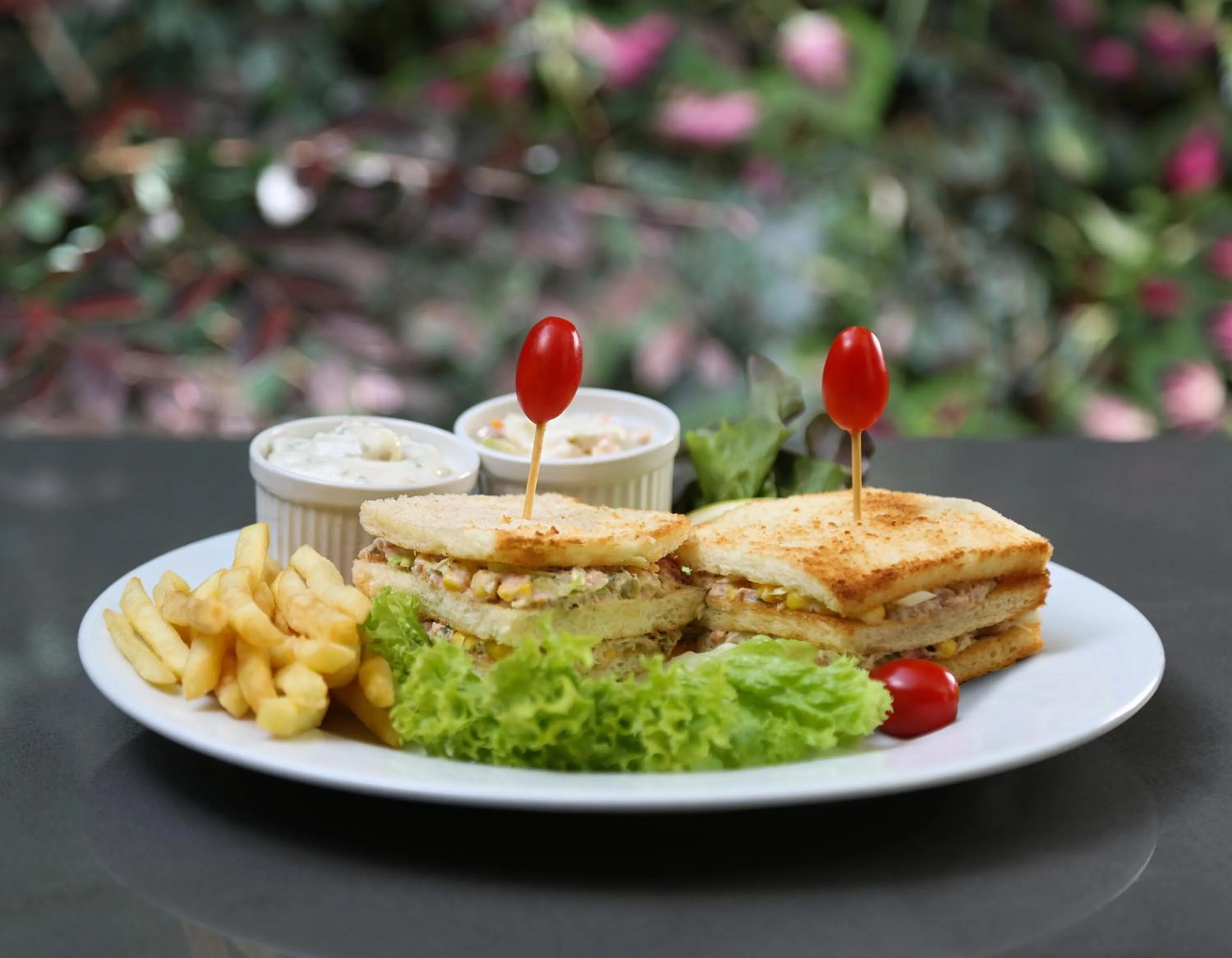 Staff in Urban Central Suites - Beirut