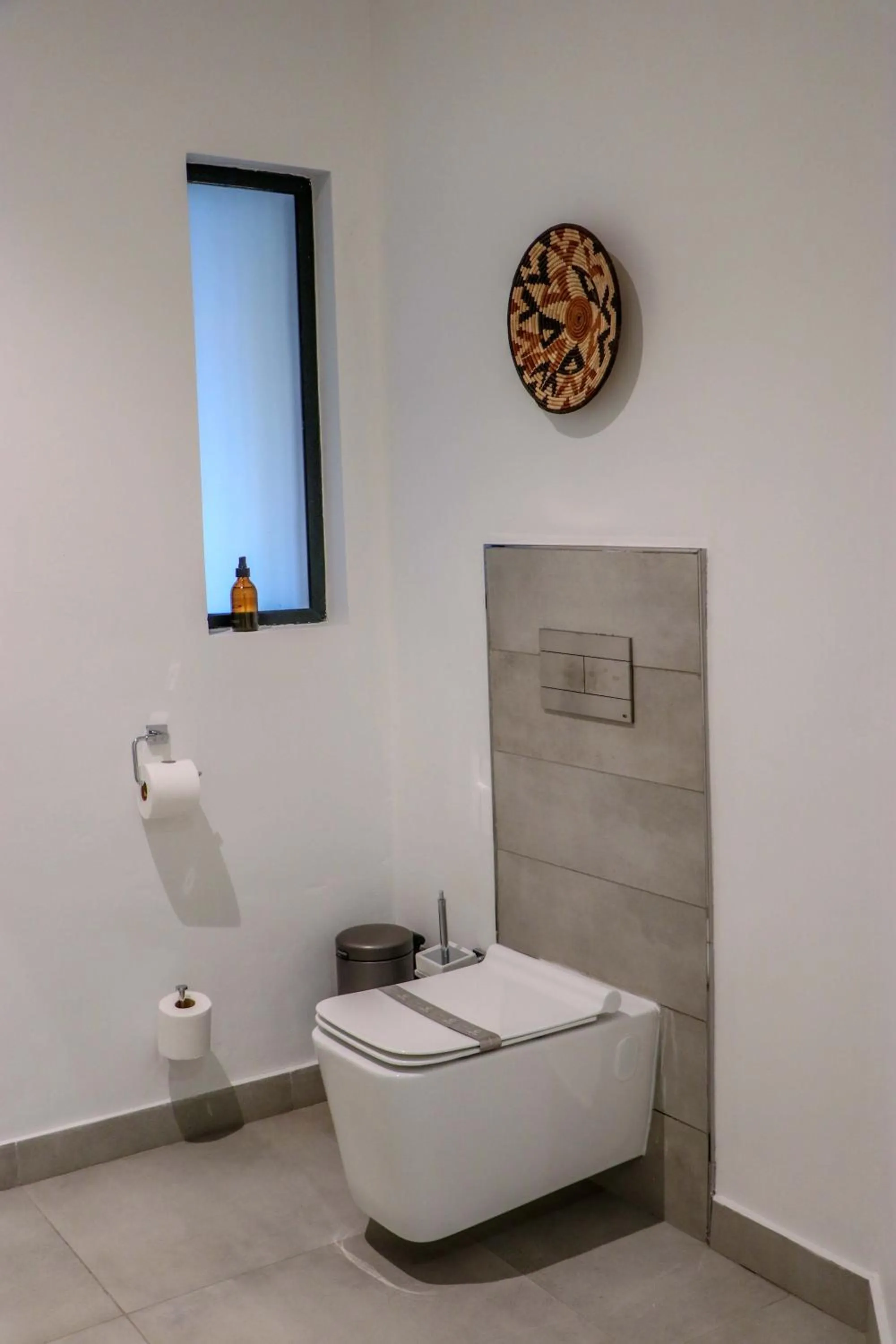 Toilet in Cresta Mowana Safari Resort & Spa