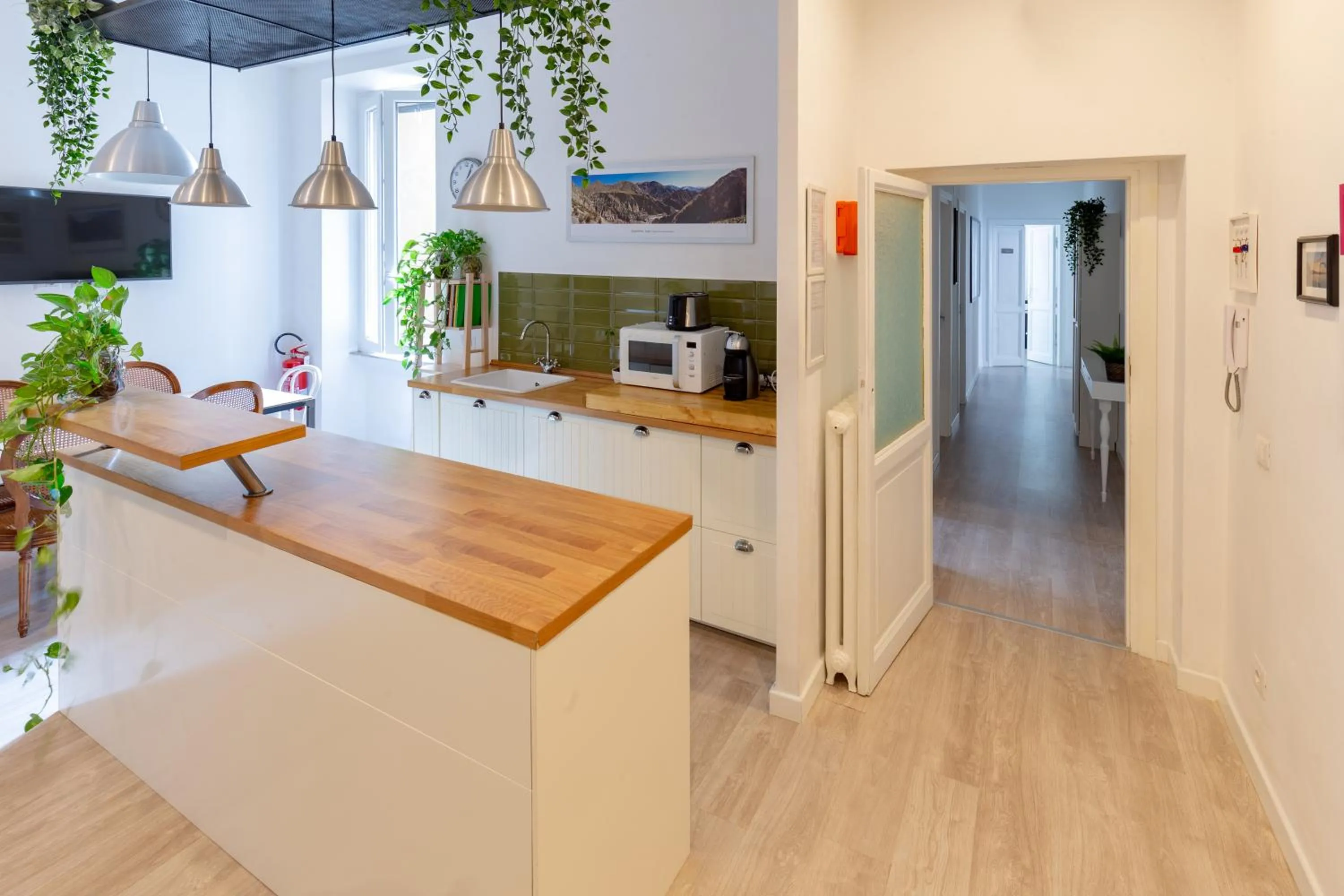 Coffee/tea facilities in A+ Bed and Breakfast