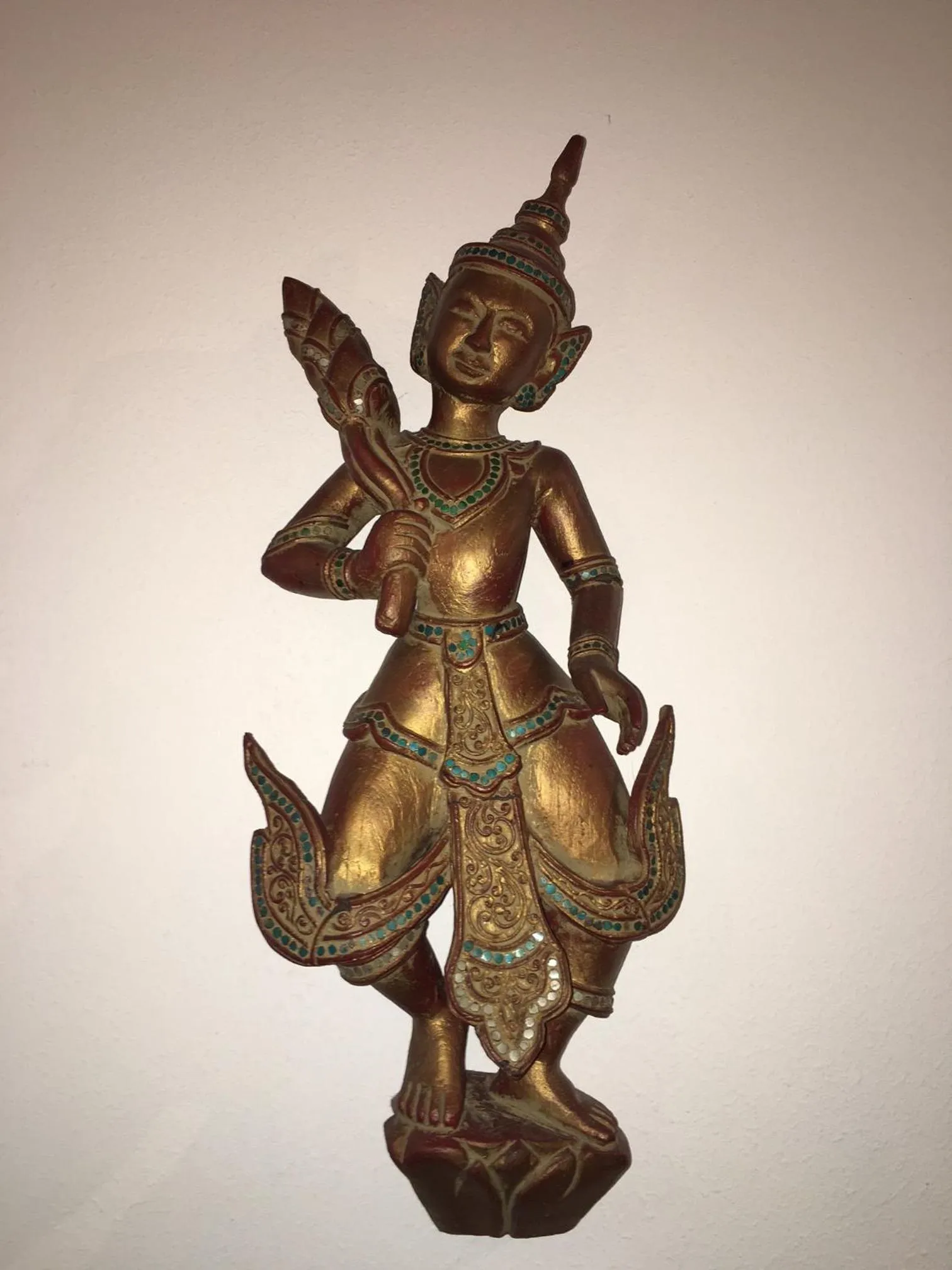 Decorative detail in Amsterdam Barangay