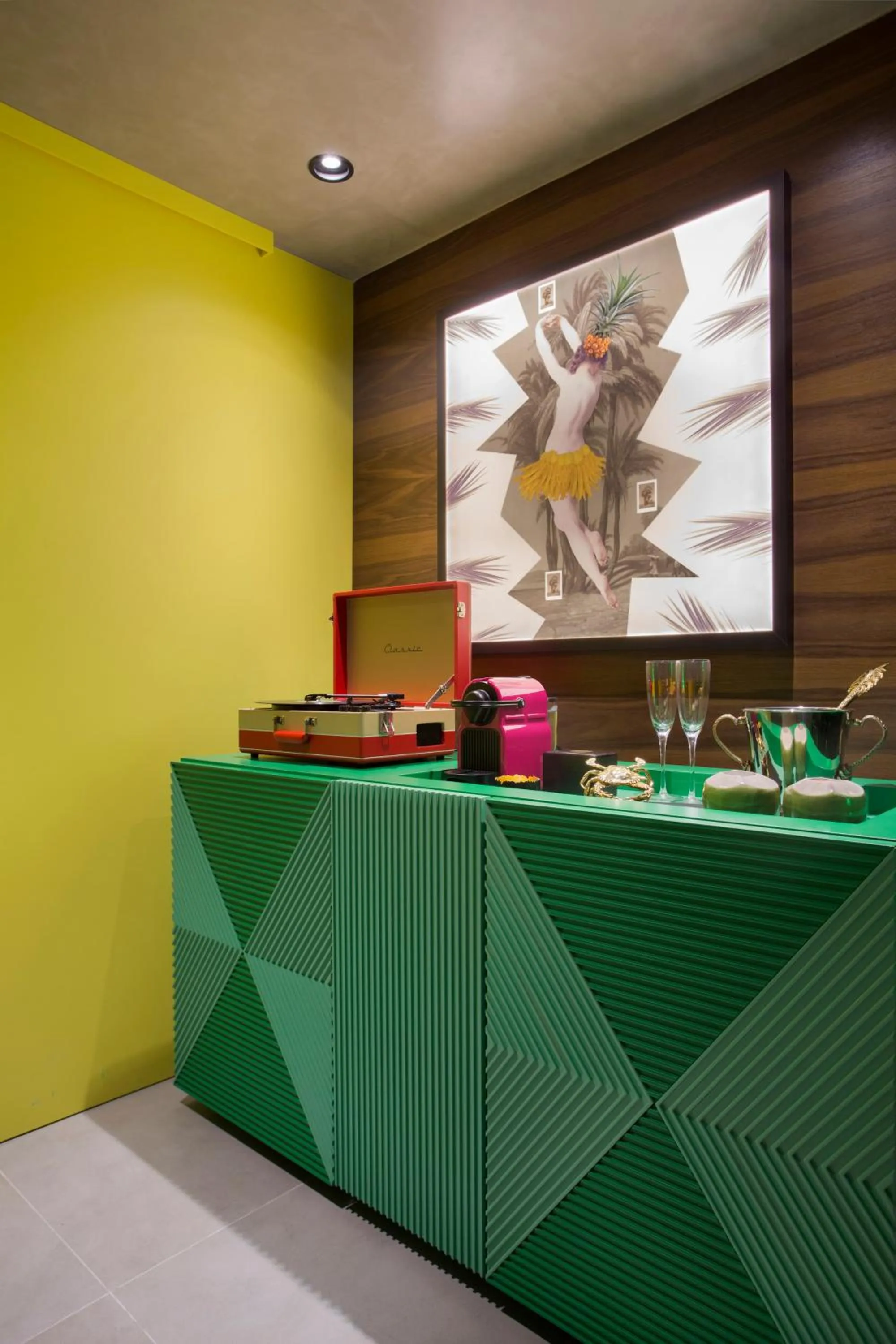 Coffee/tea facilities in Yoo2 Rio de Janeiro, Tapestry Collection by Hilton